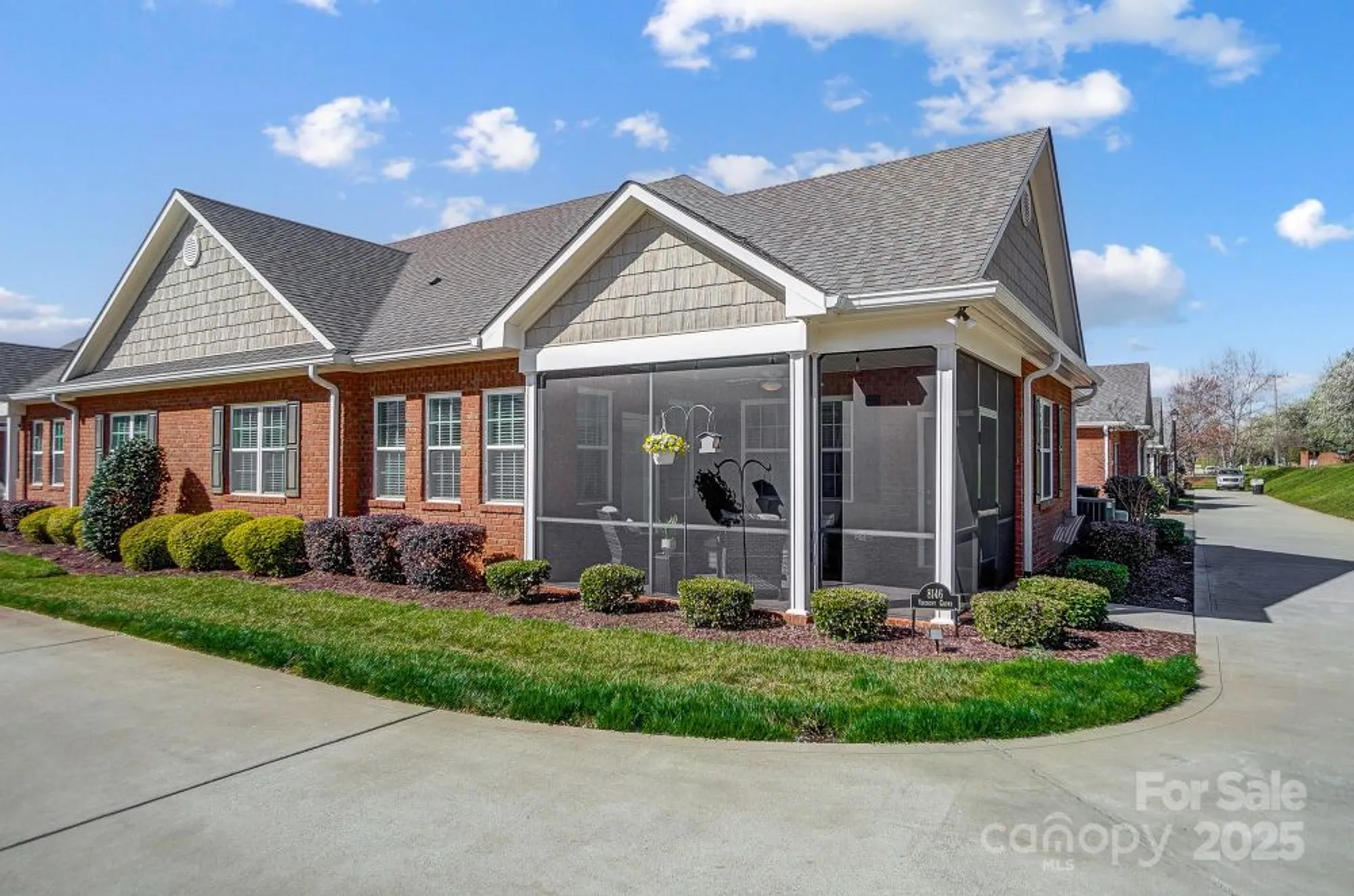 Property Slideshow image 2 of 34 | 8146 viscount ct, Denver, NC, 28037