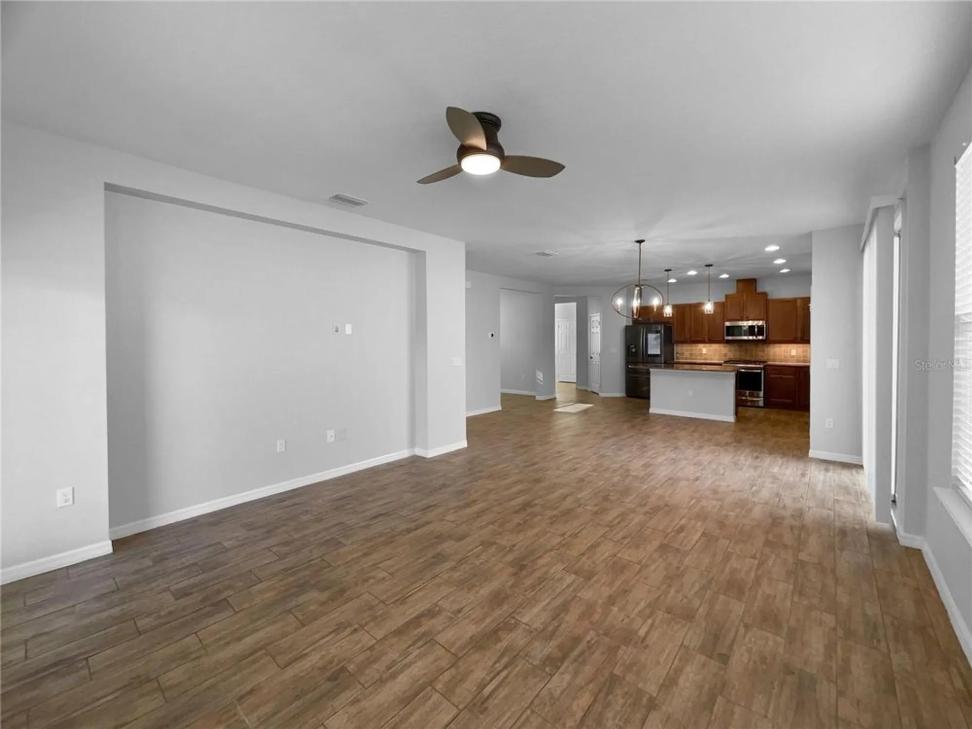 Property Slideshow image 4 of 22 | 363 alcove dr, Groveland, FL, 34736