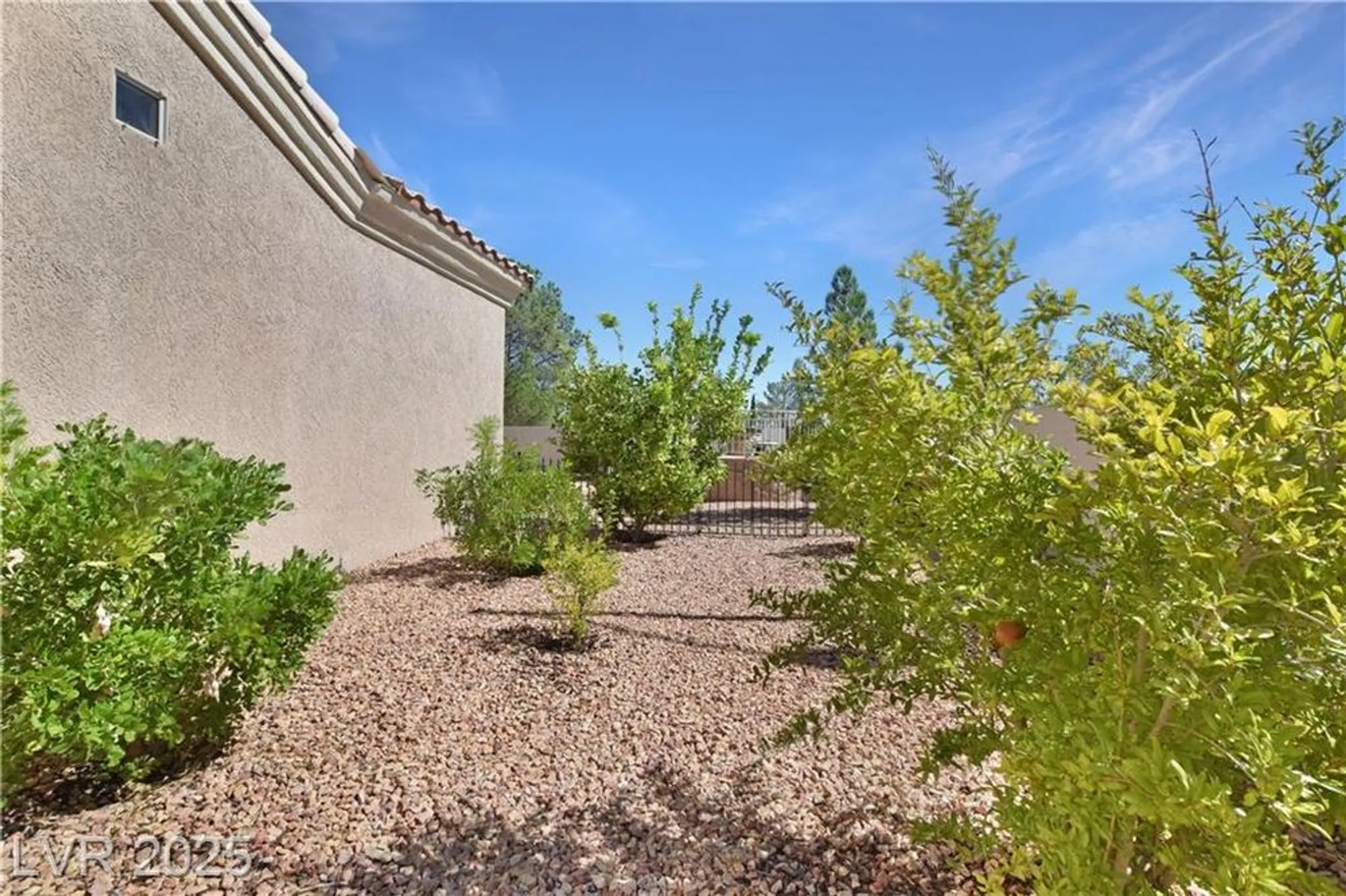 Property Slideshow image 37 of 40 | 2332 rumriver st, Las Vegas, NV, 89134