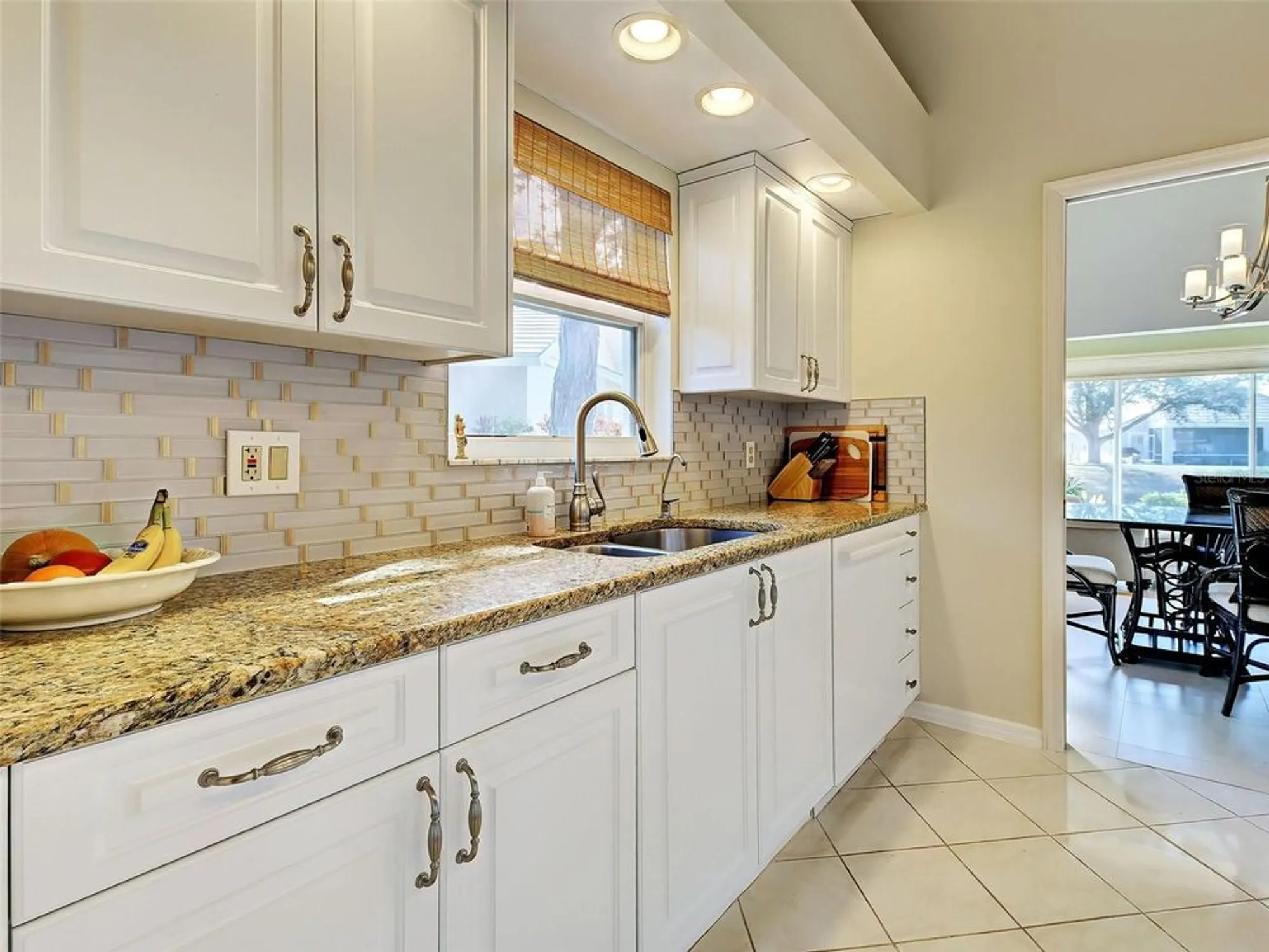 Property Slideshow image 13 of 47 | 166 southampton pl 348, Venice, FL, 34293