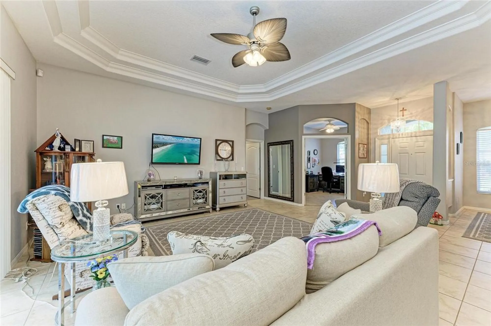 Property Slideshow image 12 of 51 | 5386 creekside trl, Sarasota, FL, 34243