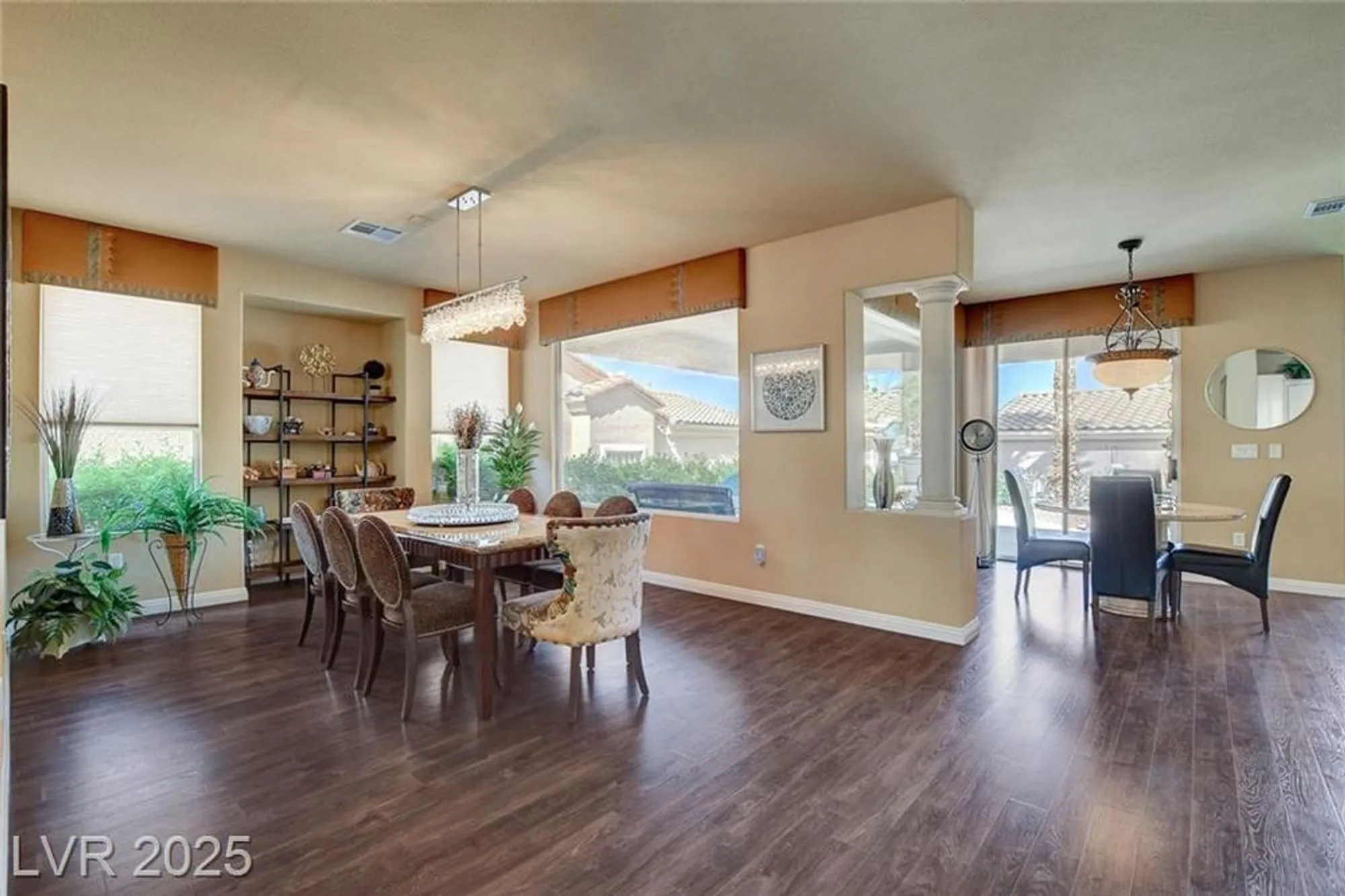 Property Slideshow image 10 of 48 | 4134 riva de tierra ln, Las Vegas, NV, 89135