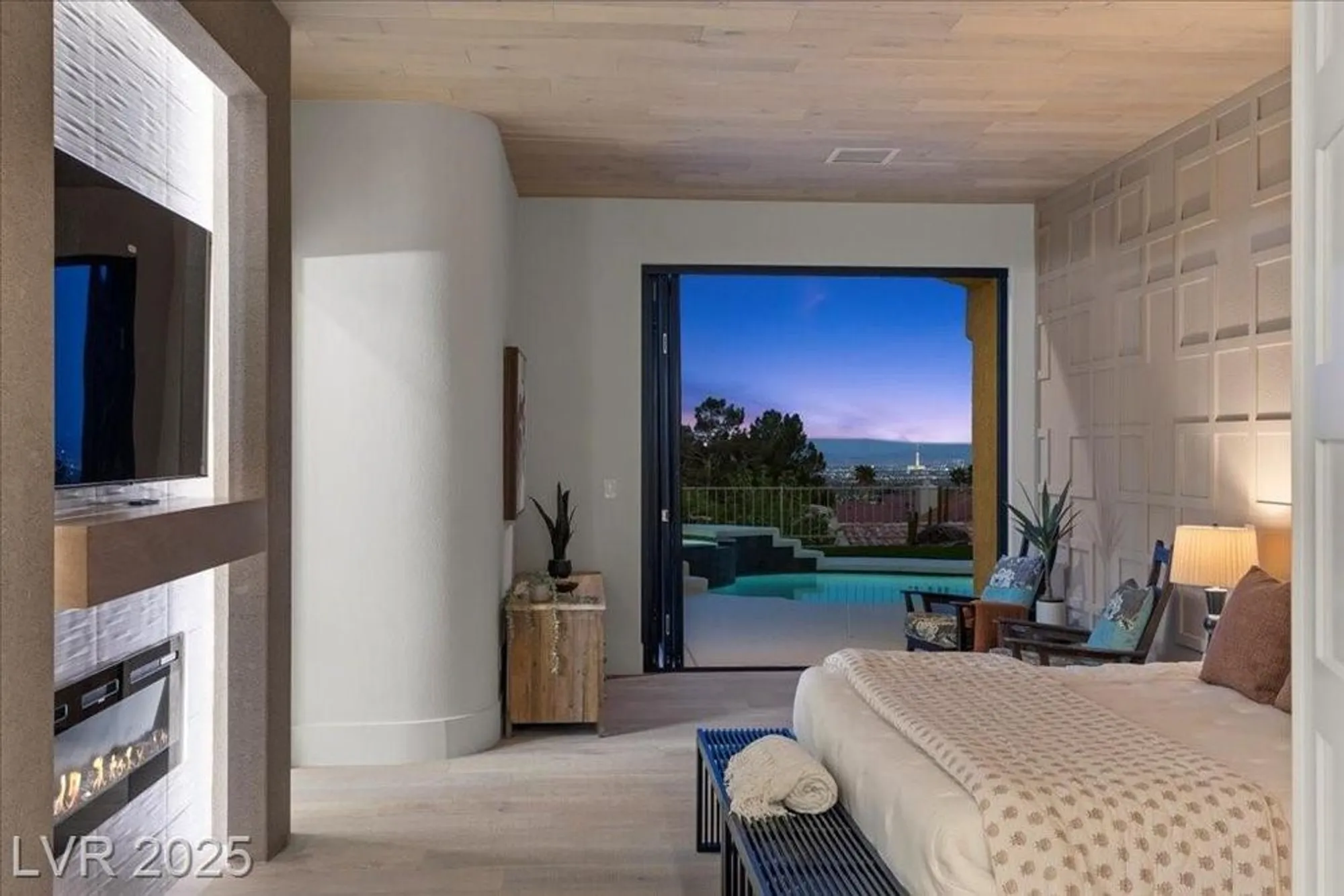 Property Slideshow image 3 of 78 | 2508 faiss dr, Las Vegas, NV, 89134