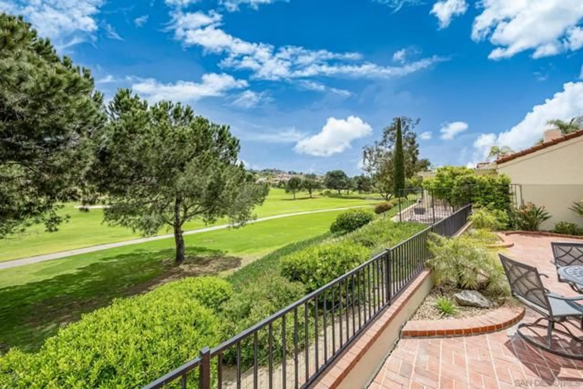 Property Slideshow image 33 of 56 | 17680 caminito balata, San Diego, CA, 92128