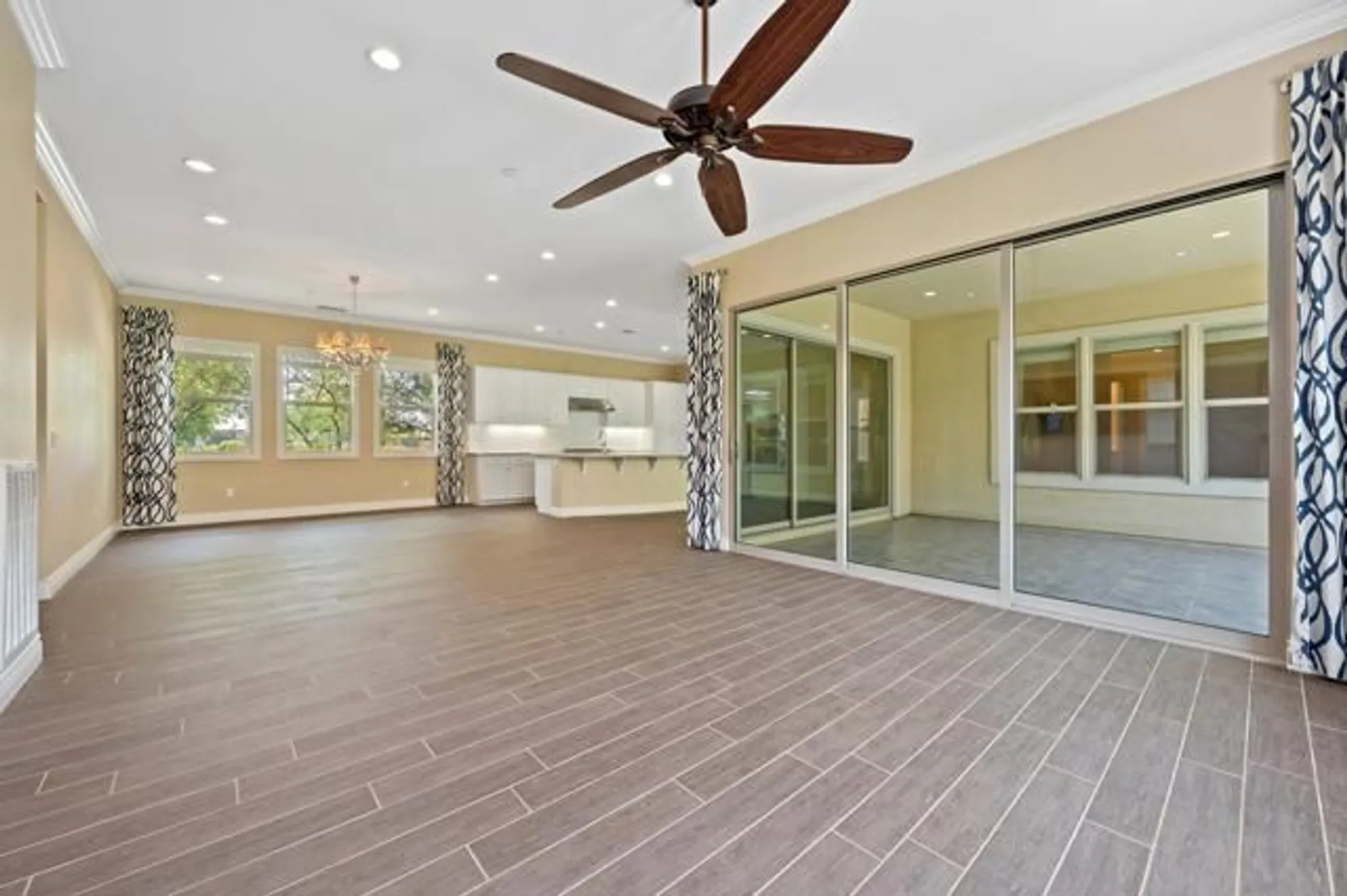 Property Slideshow image 11 of 35 | 82707 woodcreek ct, Indio, CA, 92201