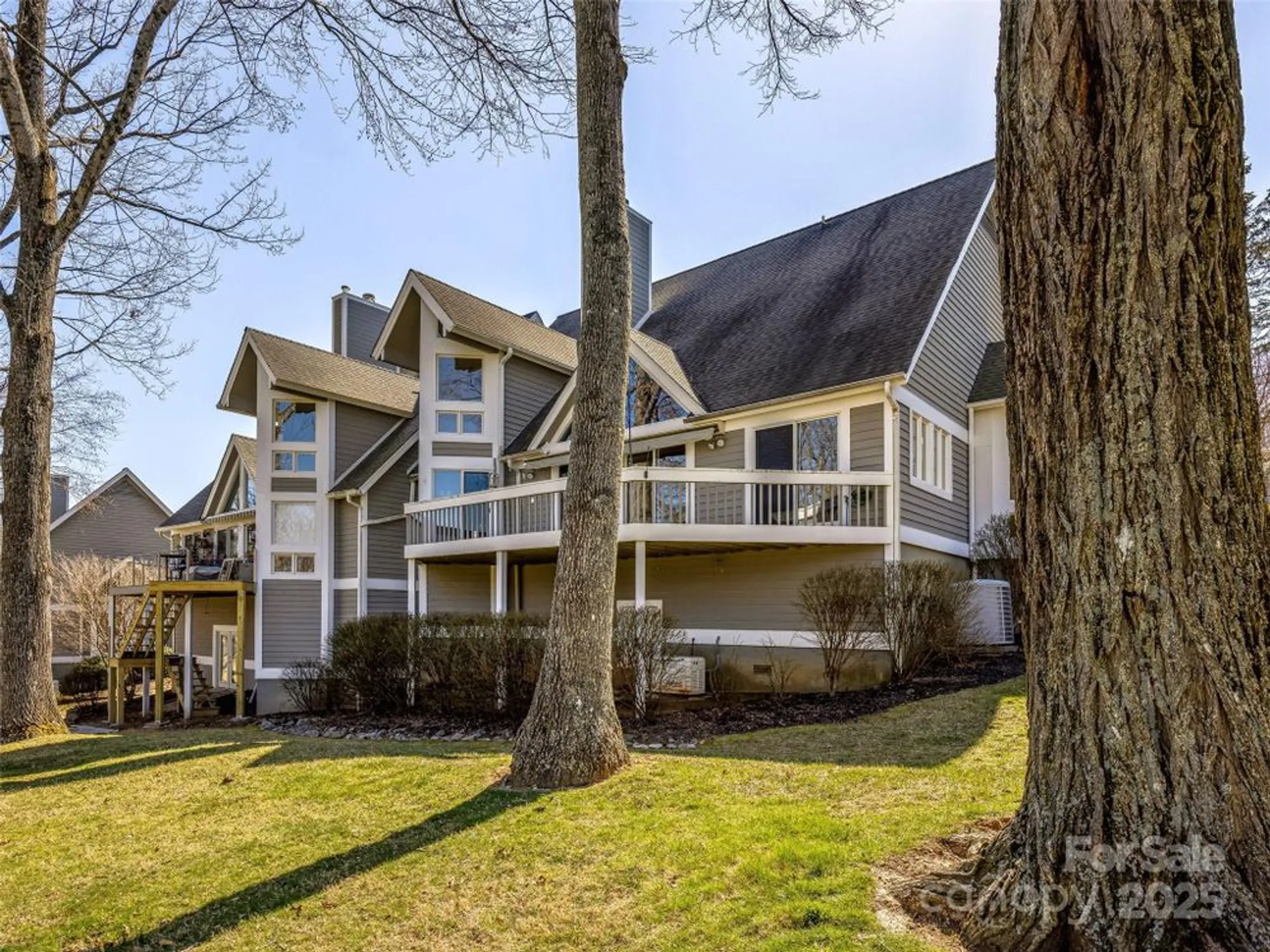 Property Slideshow image 47 of 48 | 140 overlook dr, Flat Rock, NC, 28731