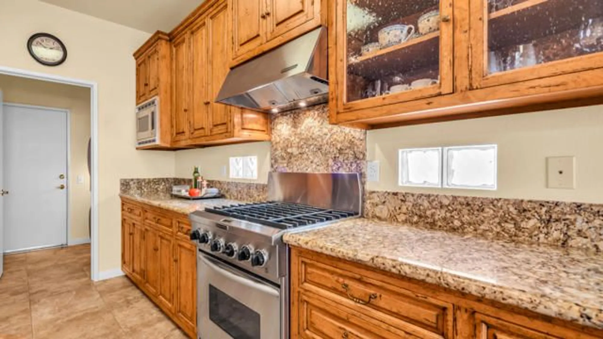 Property Slideshow image 8 of 47 | 78643 palm tree ave, Palm Desert, CA, 92211