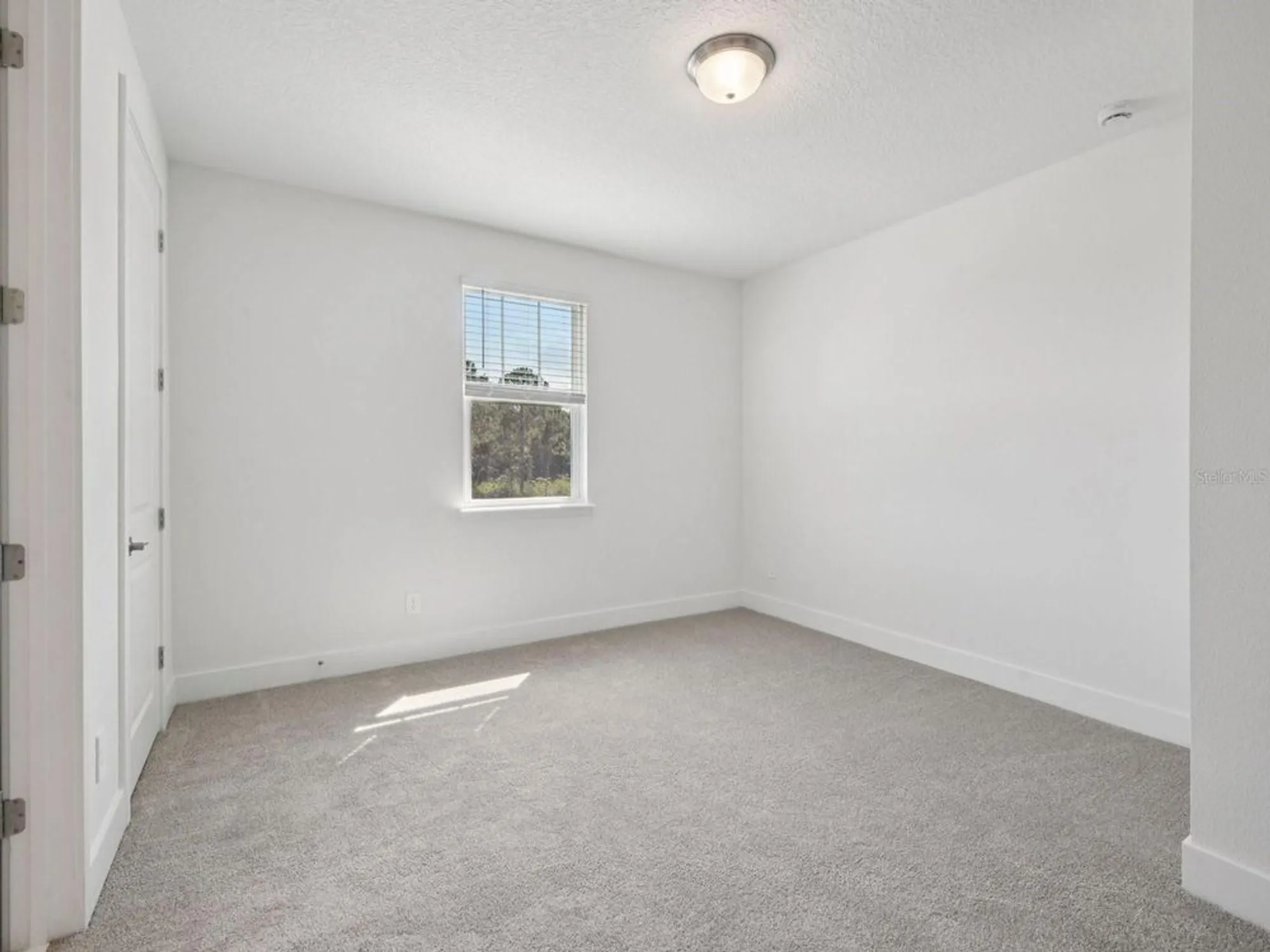 Property Slideshow image 10 of 12 | 1332 oakhaven ave, Ormond Beach, FL, 32174