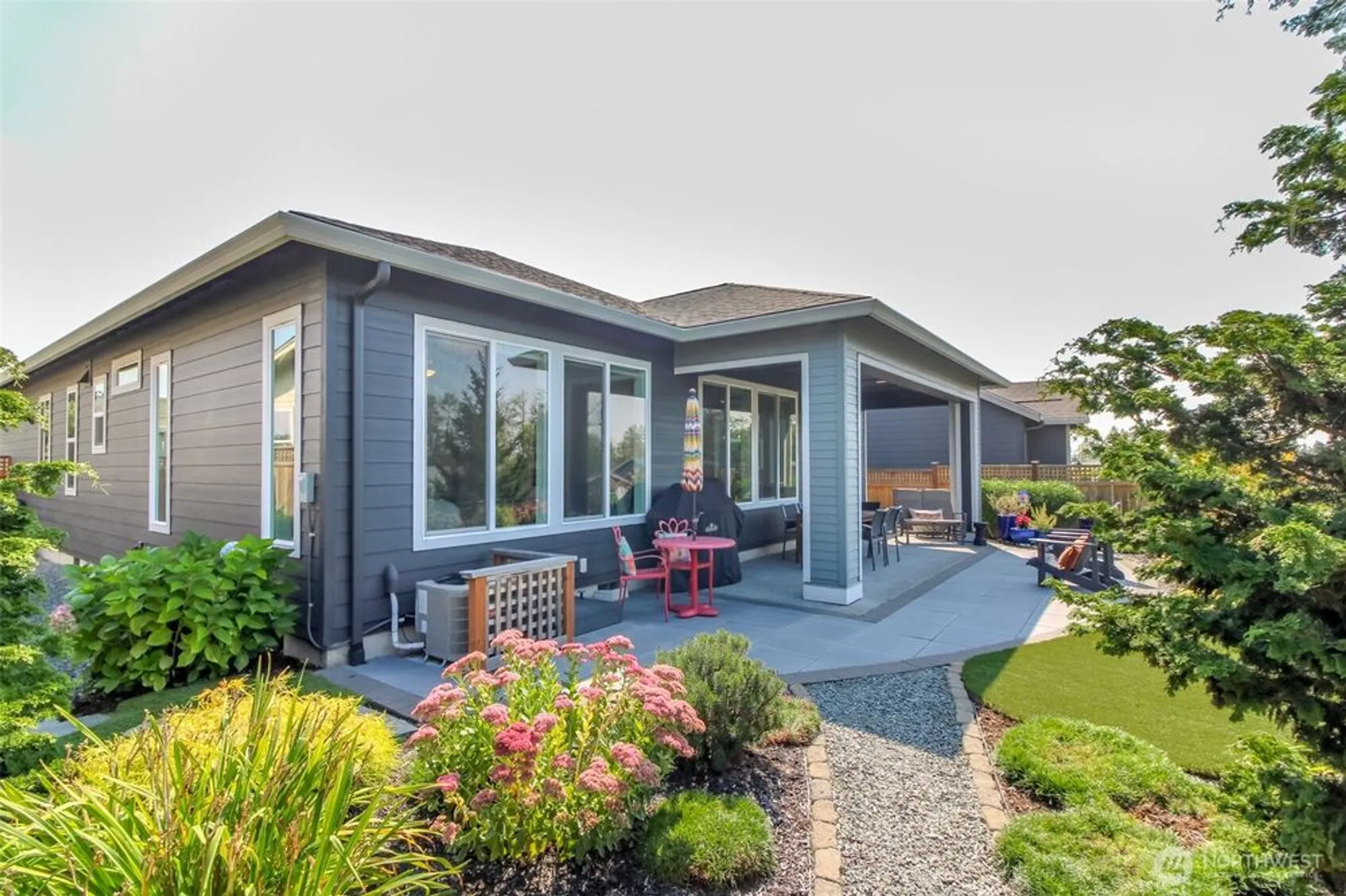 Property Slideshow image 18 of 33 | 14812 180th ave, Bonney Lake, WA, 98391