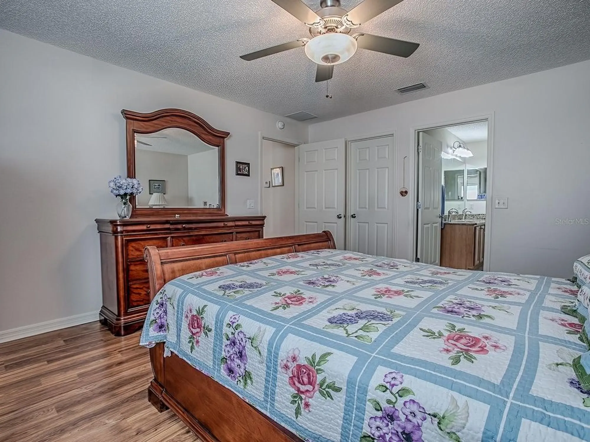 Property Slideshow image 22 of 44 | 133 olanta dr, The Villages, FL, 32162