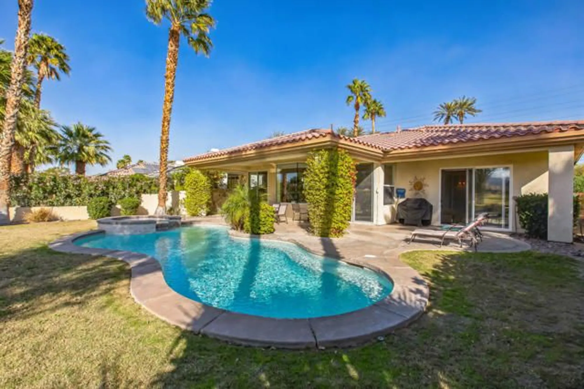 Property Slideshow image 6 of 37 | 57575 seminole dr, La Quinta, CA, 92253