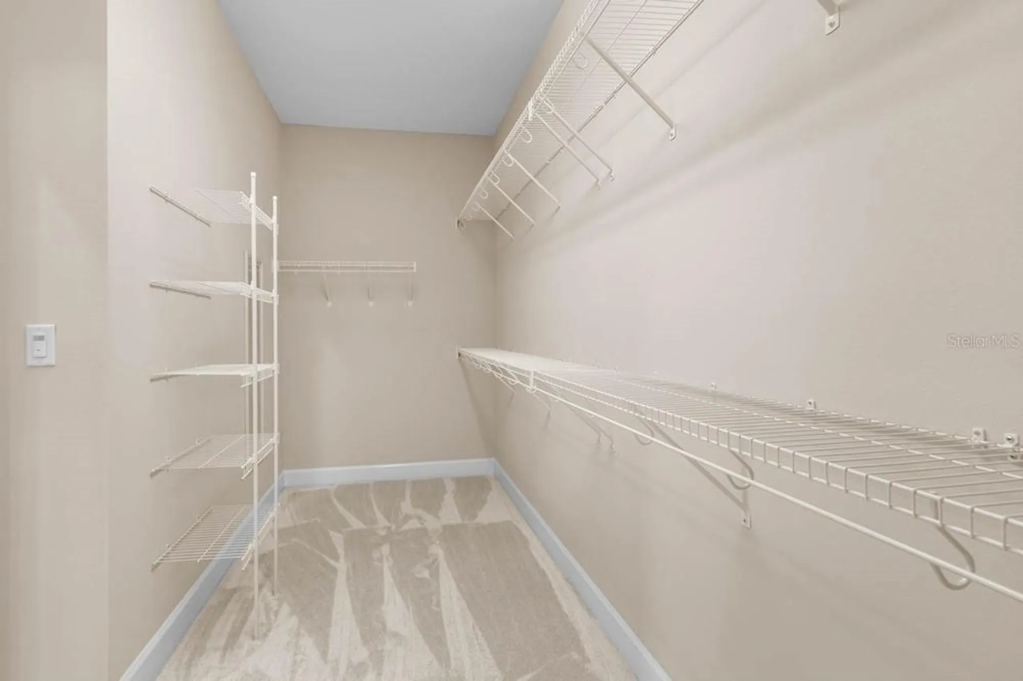 Property Slideshow image 20 of 60 | 809 chipper dr, Sun City Center, FL, 33573