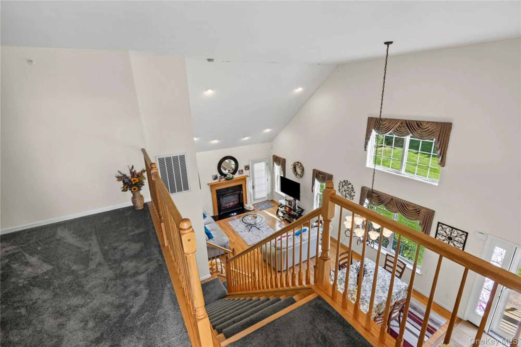 Property Slideshow image 22 of 32 | 48 avery ln, Miller Place, NY, 11764