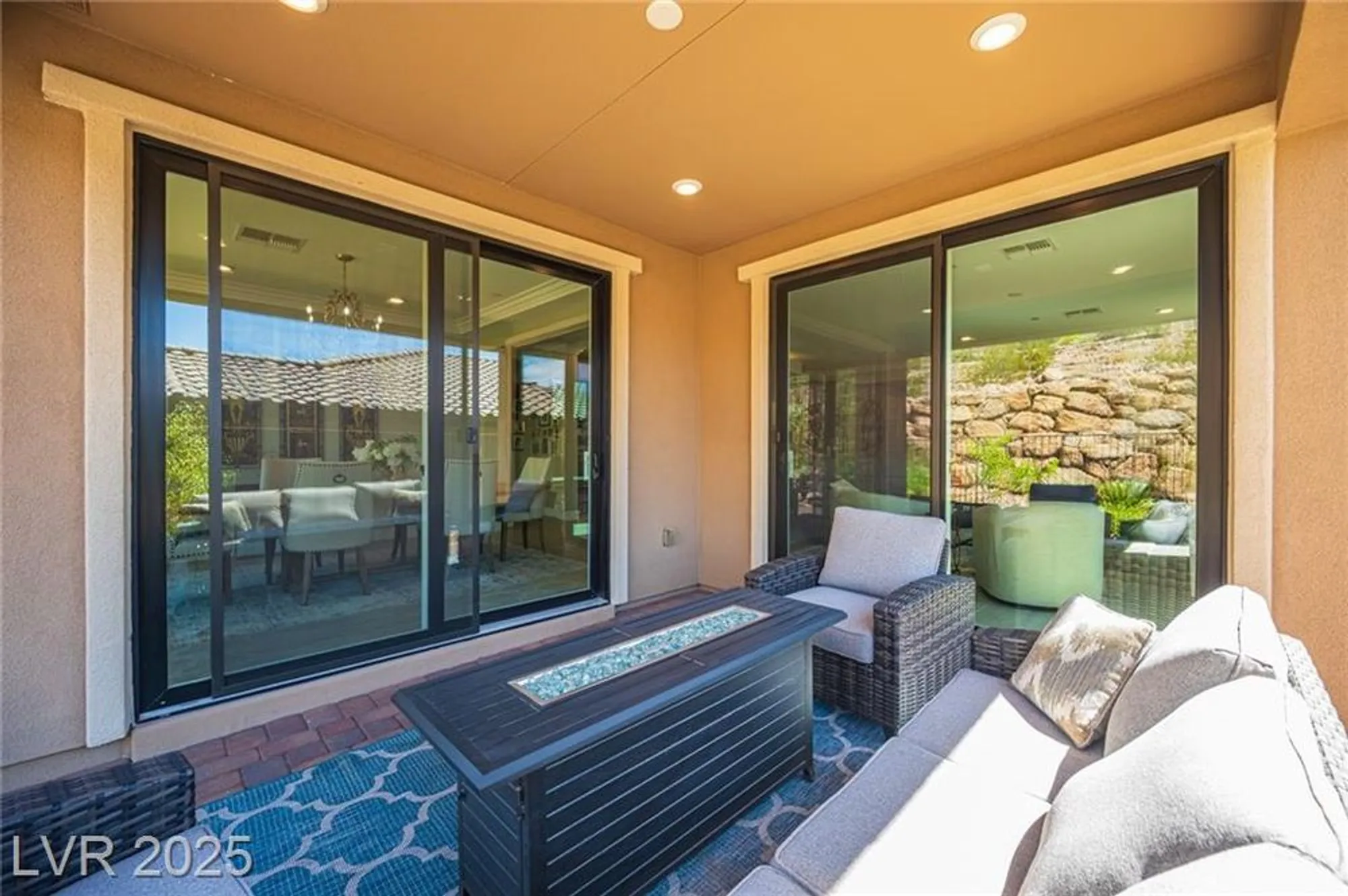 Property Slideshow image 24 of 55 | 35 cliffwater st, Henderson, NV, 89011