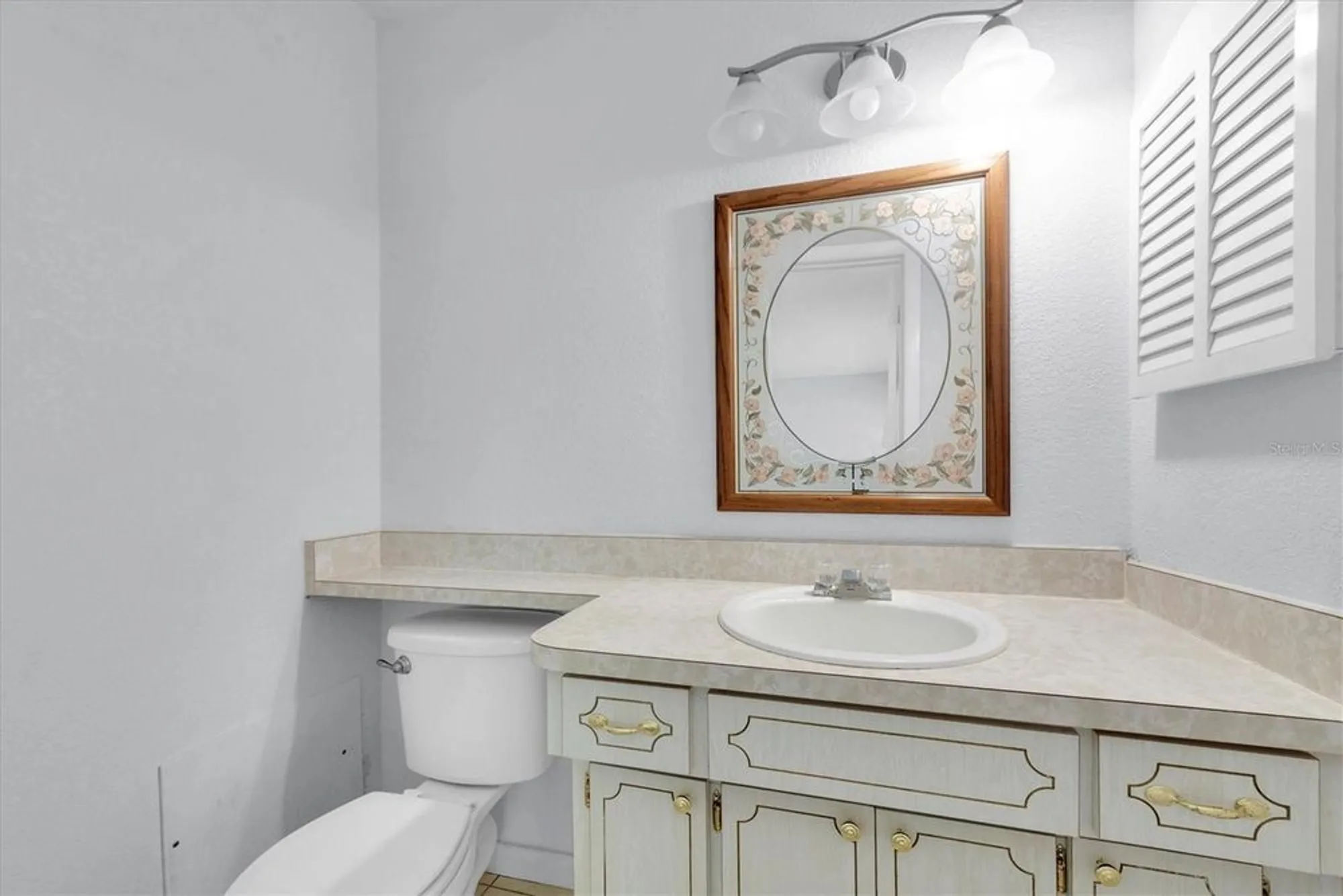 Property Slideshow image 19 of 27 | 8350 burgundy dr, Pinellas Park, FL, 33781