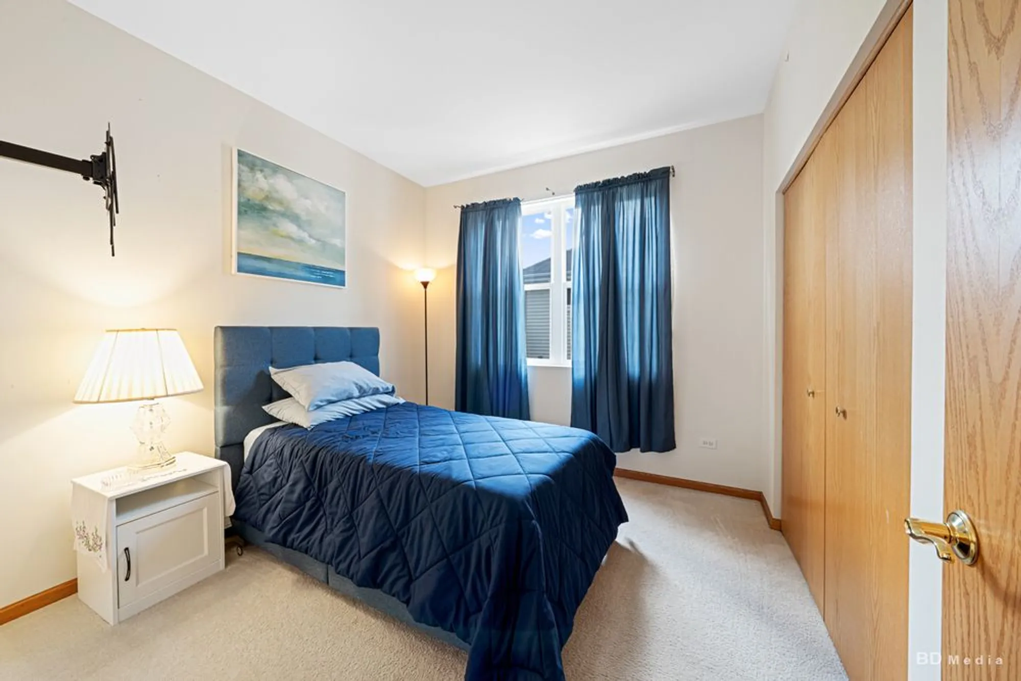 Property Slideshow image 17 of 28 | 2508 meer park ct, Crest Hill, IL, 60403