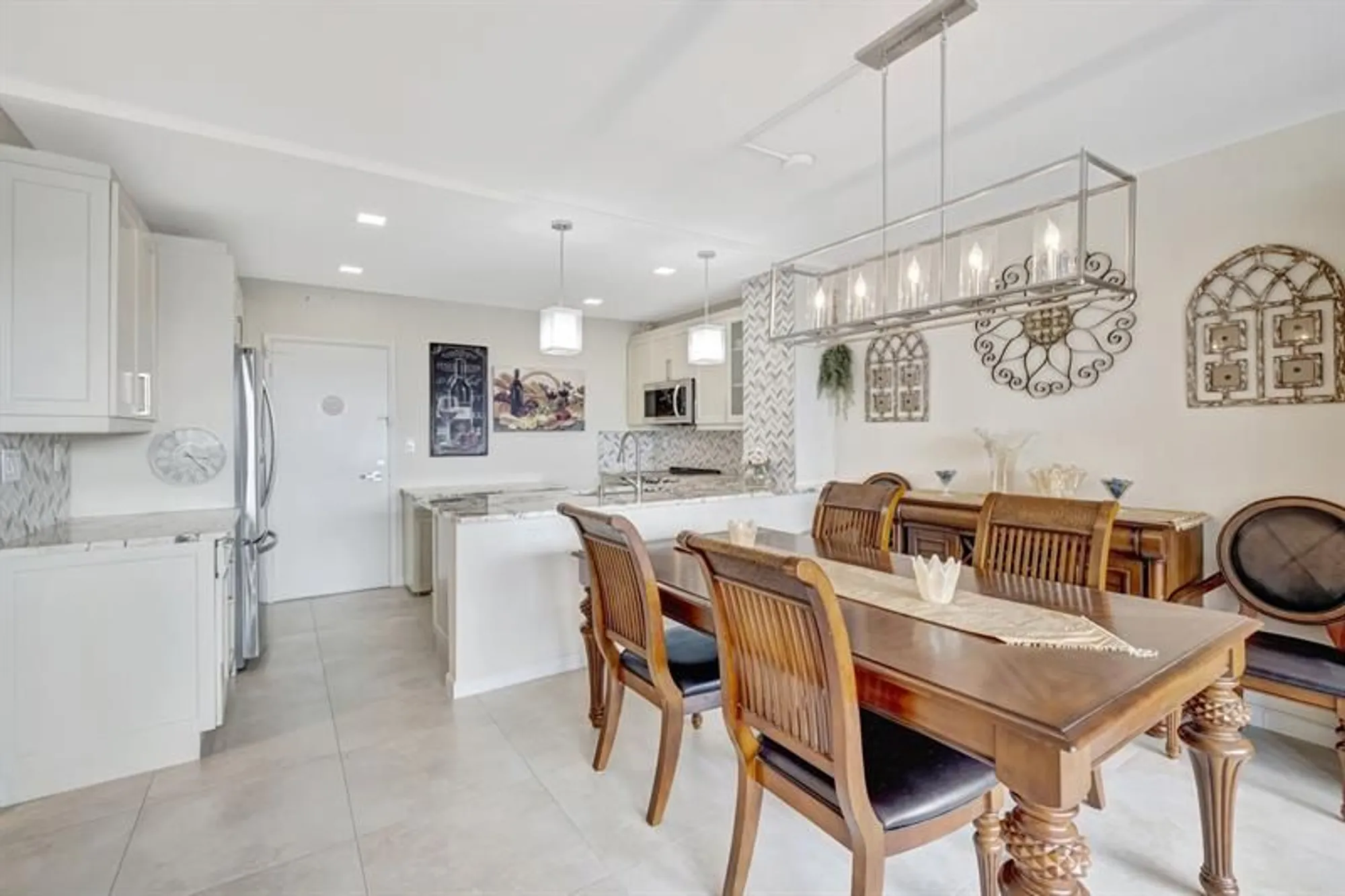 Property Slideshow image 12 of 45 | 3300 ne 36th st apt 1617, Fort Lauderdale, FL, 33308