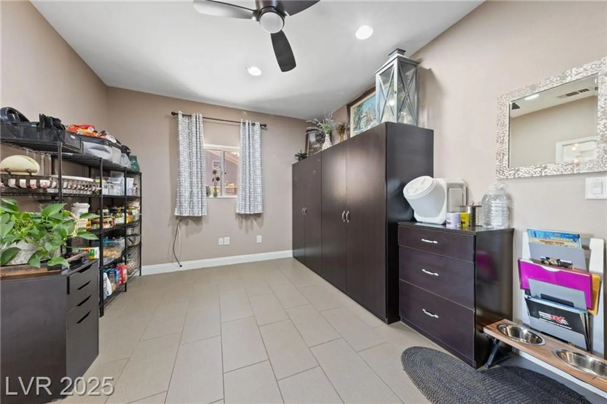 Property Slideshow image 36 of 69 | 2616 faiss dr, Las Vegas, NV, 89134