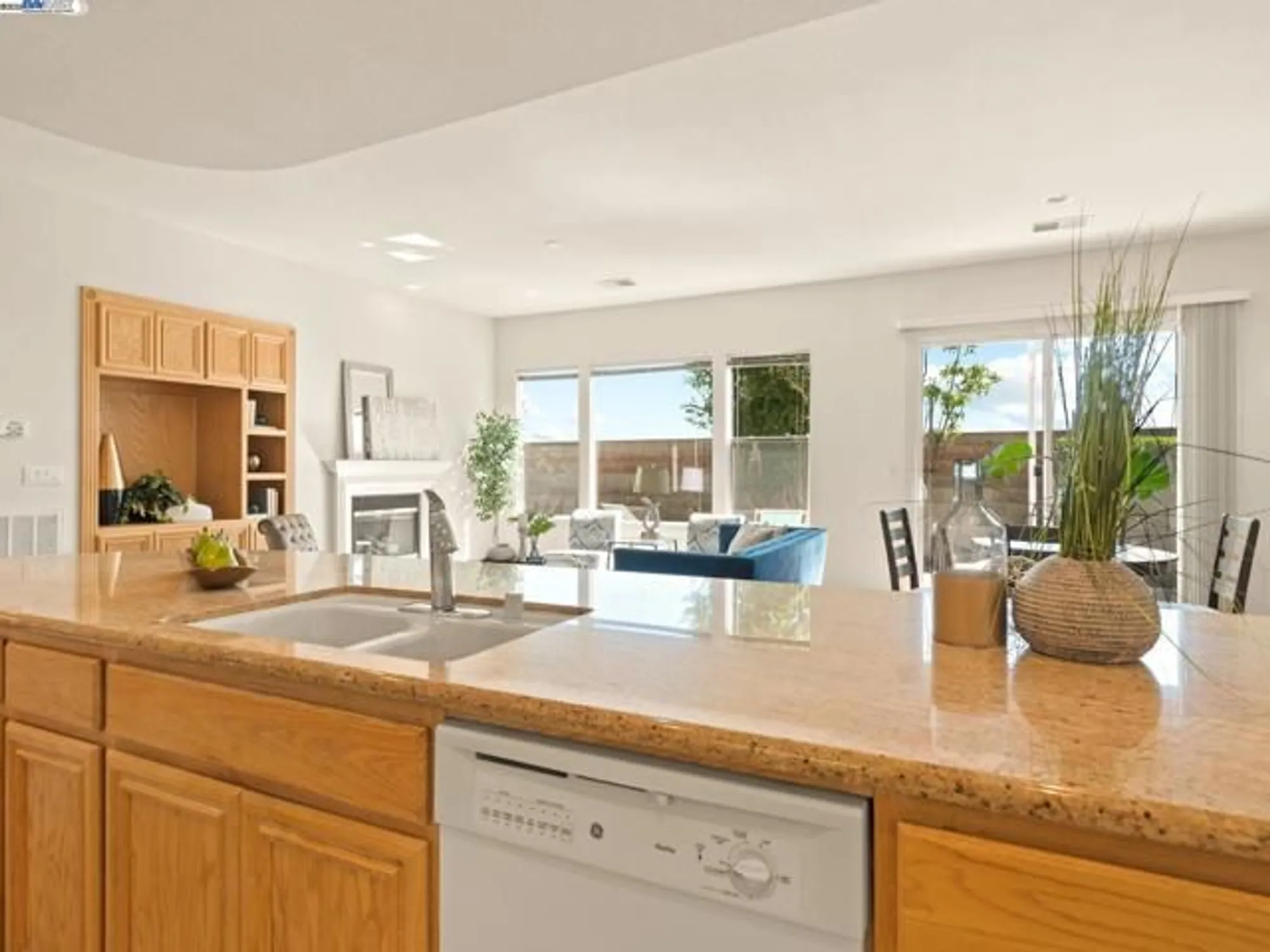 Property Slideshow image 16 of 58 | 604 american falls dr, Rio Vista, CA, 94571
