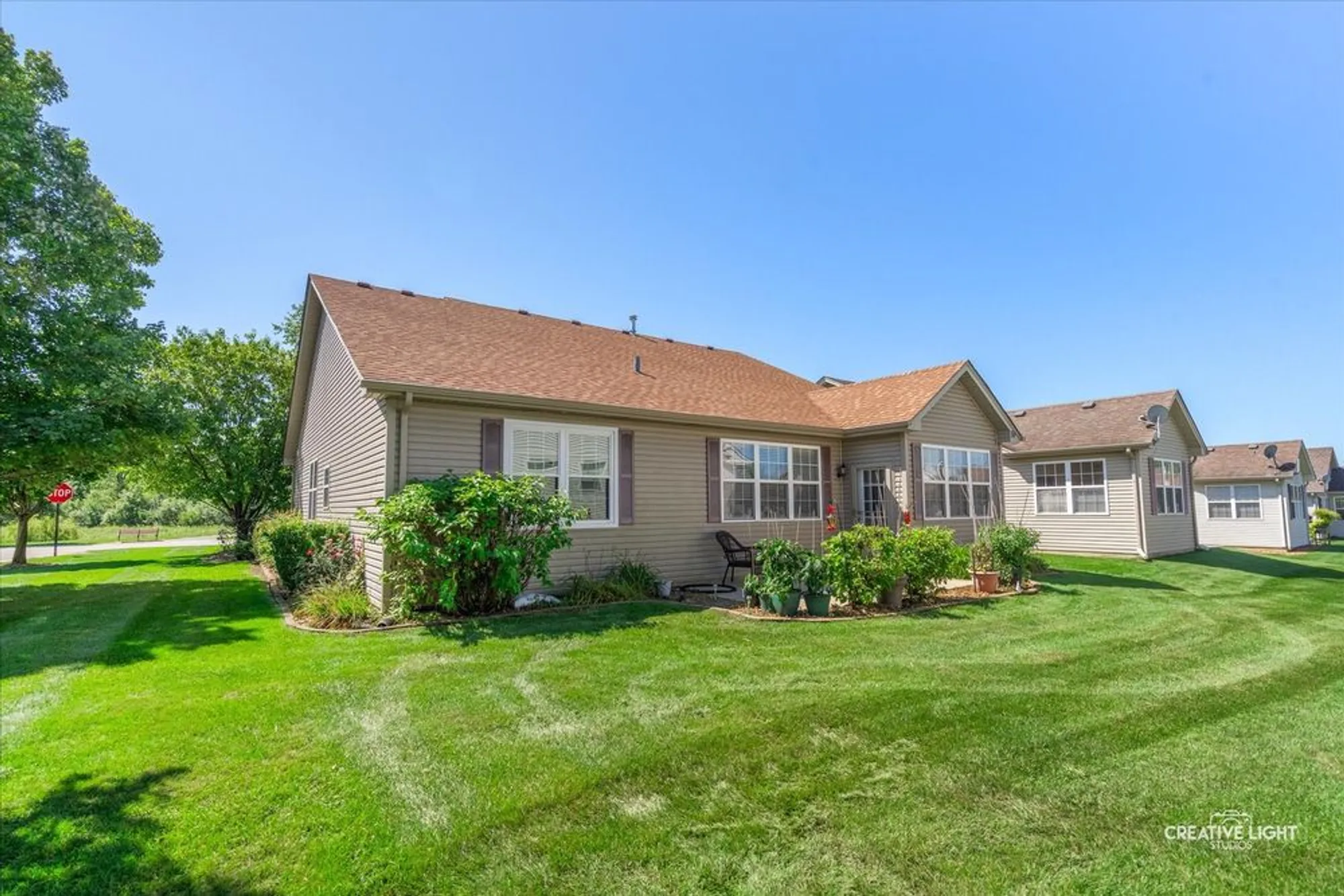 Property Slideshow image 14 of 17 | 17120 carlislie ln, Lockport, IL, 60441