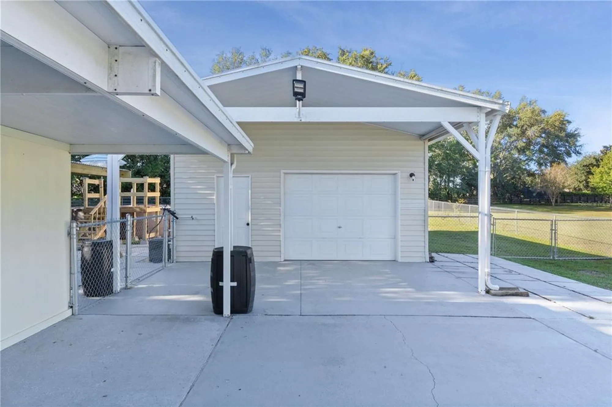 Property Slideshow image 39 of 62 | 8333 county road 109a-1, Lady Lake, FL, 32159