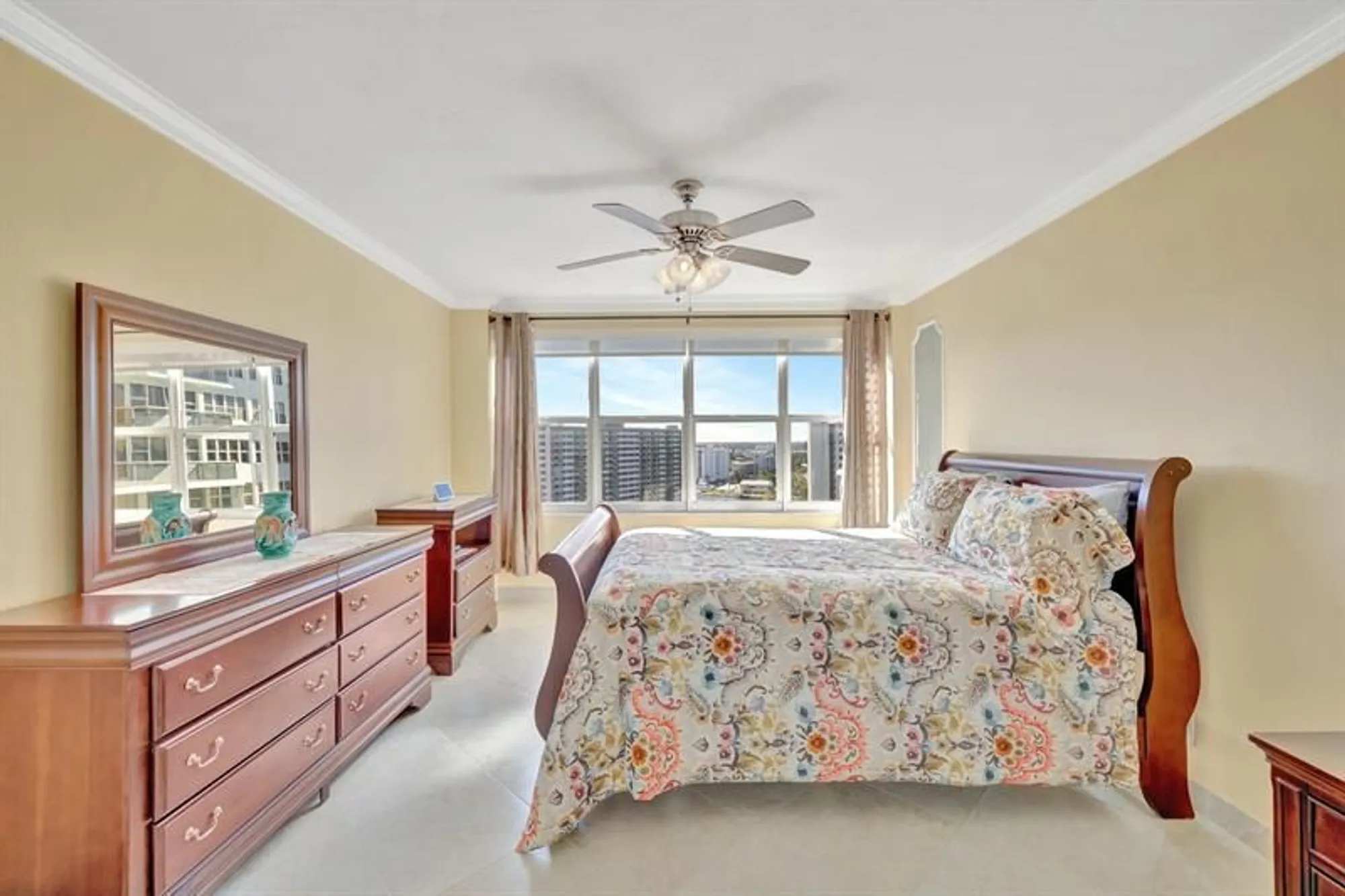 Property Slideshow image 27 of 49 | 3300 ne 36th st 1516, Fort Lauderdale, FL, 33308