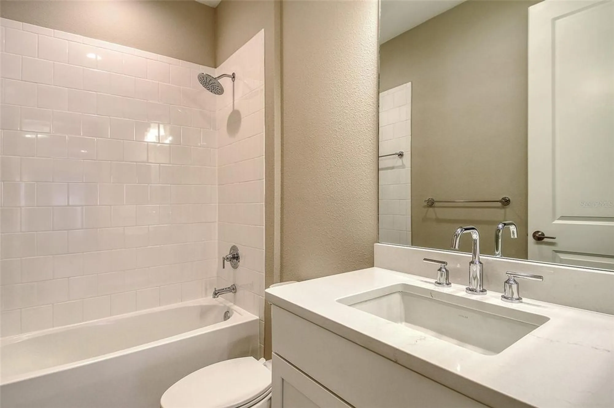 Property Slideshow image 27 of 35 | 12709 palatka dr, Venice, FL, 34293