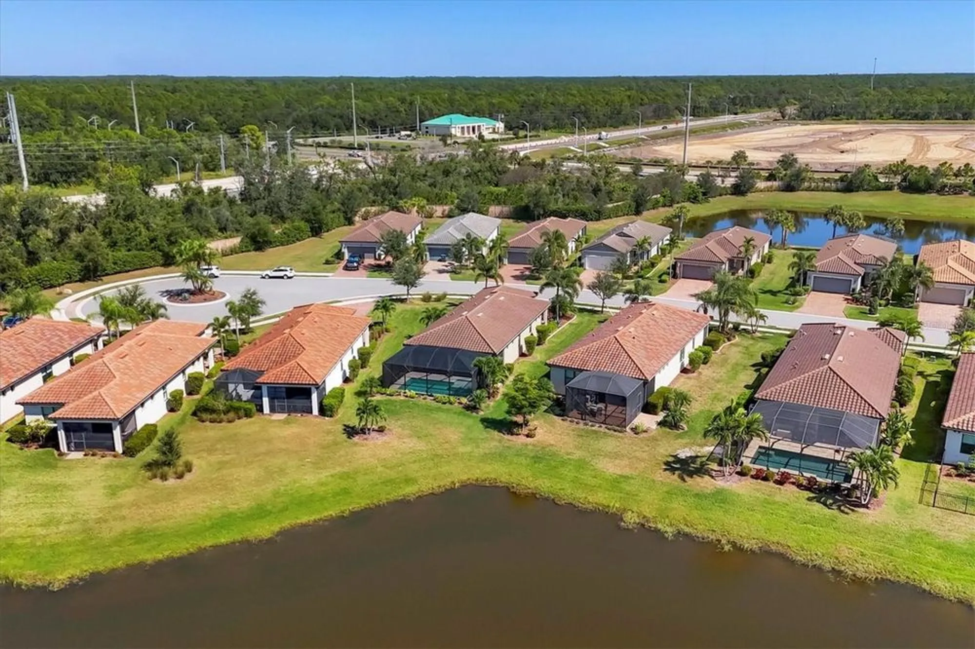 Property Slideshow image 46 of 78 | 6918 hanover ct, Lakewood Ranch, FL, 34202