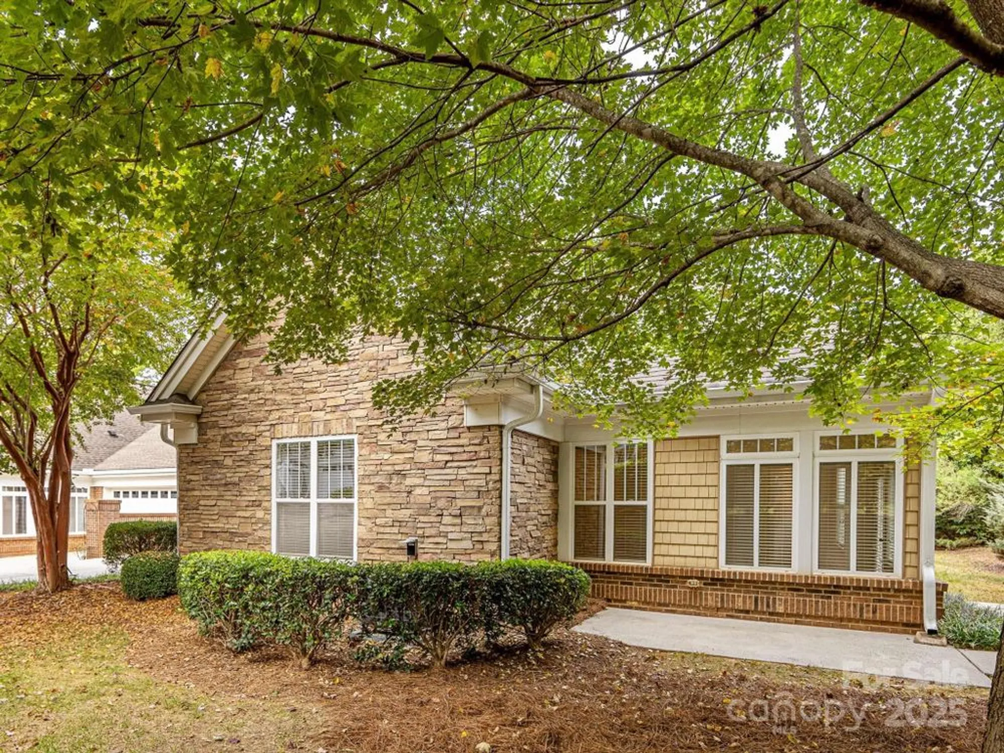 Property Slideshow image 2 of 47 | 2963 bellasera way, Matthews, NC, 28105