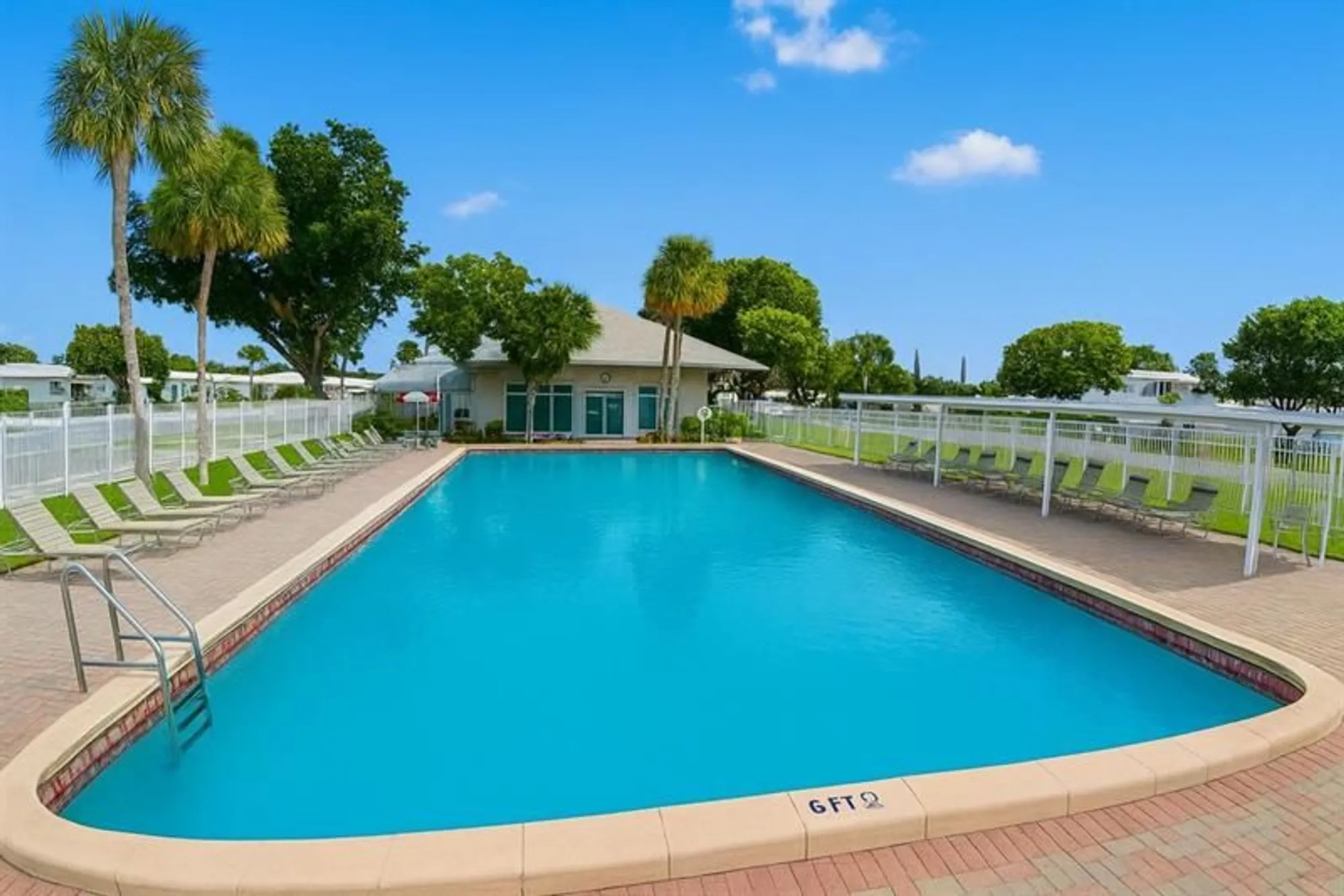 Property Slideshow image 6 of 17 | 2851 e golf blvd 107, Pompano Beach, FL, 33064