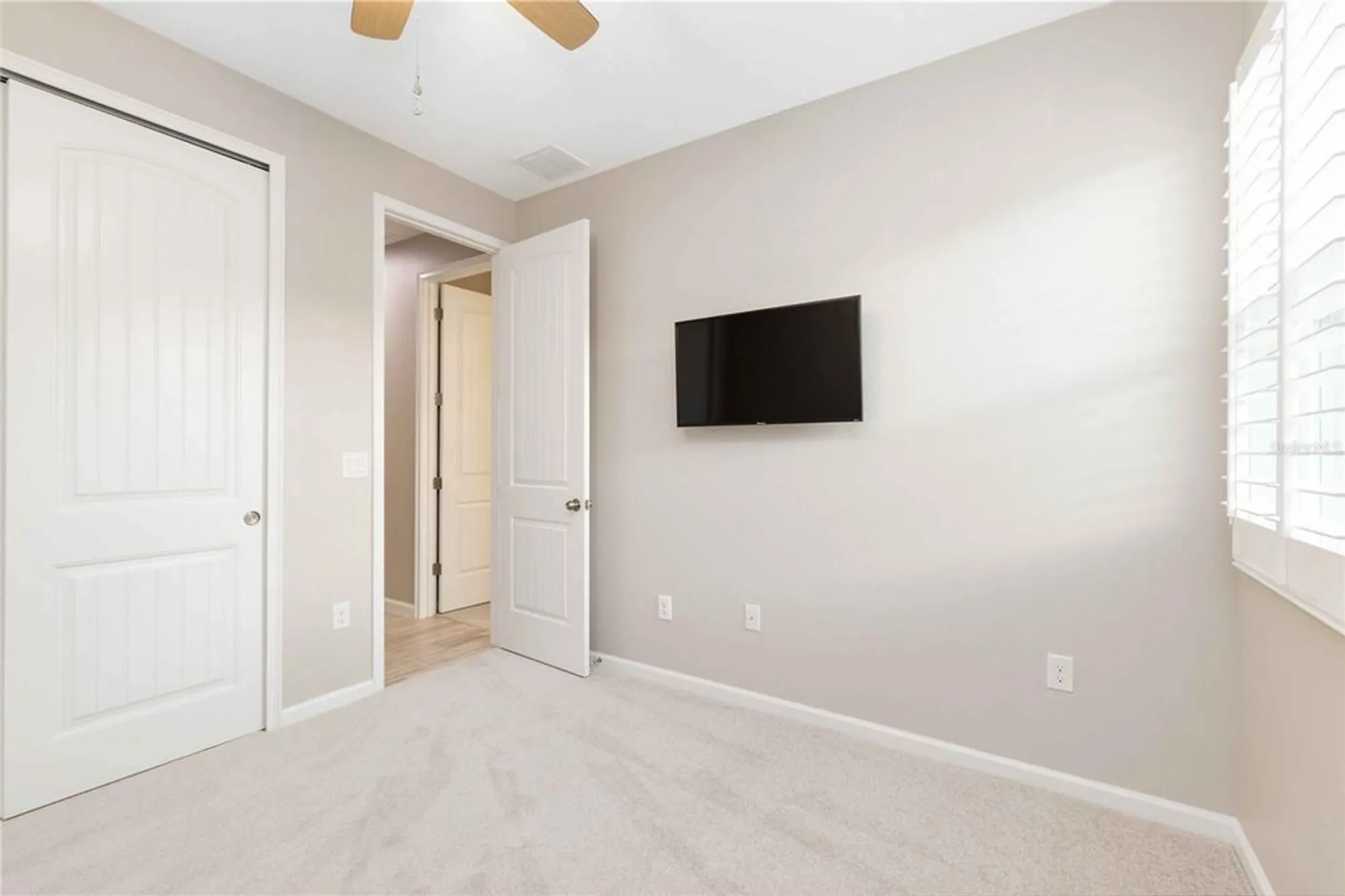 Property Slideshow image 22 of 27 | 11812 brookside dr, Bradenton, FL, 34211