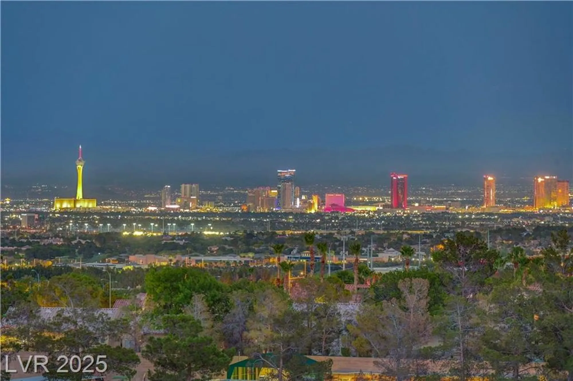 Property Slideshow image 12 of 16 | 2124 bay tree dr, Las Vegas, NV, 89134