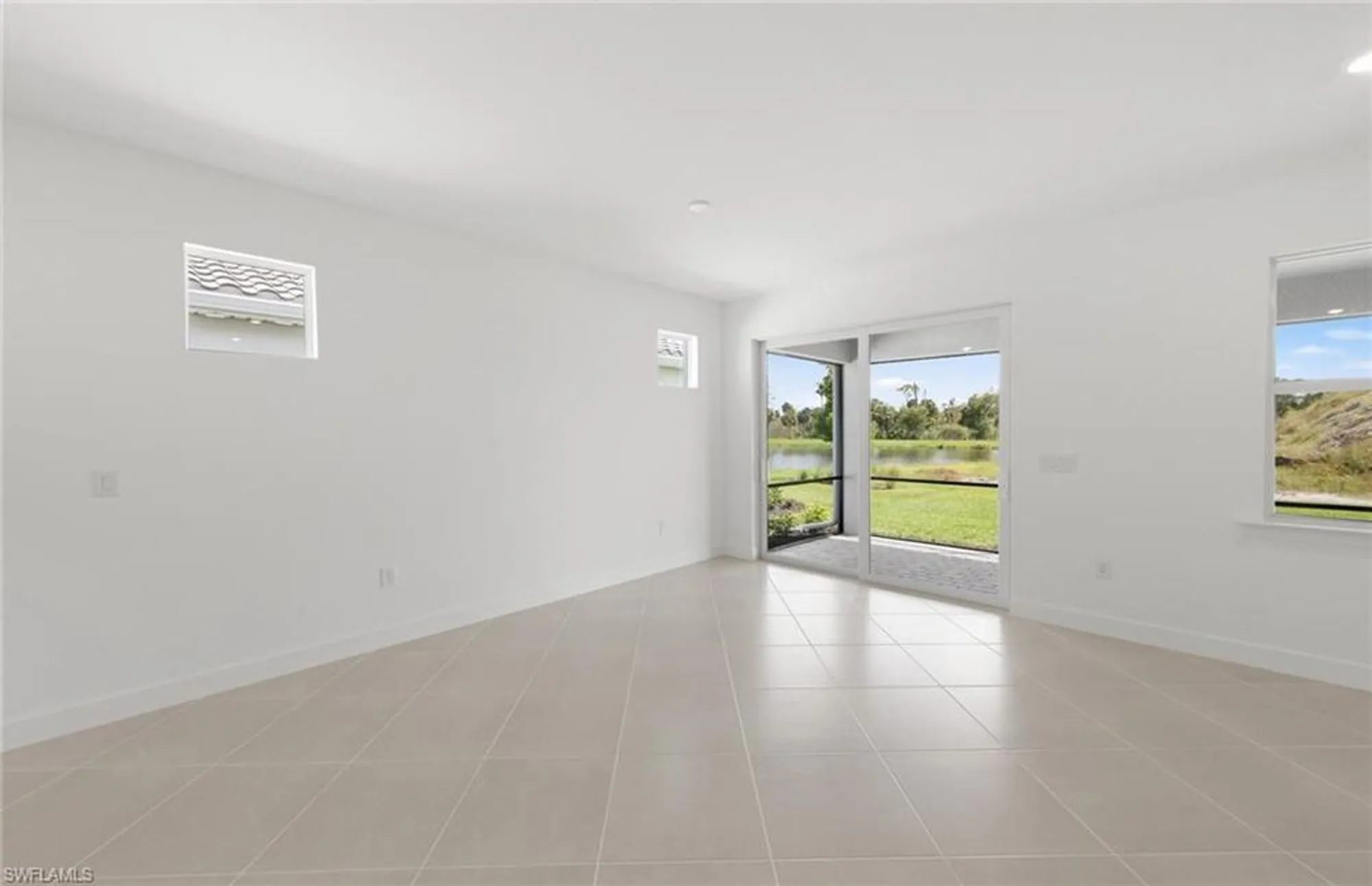 Property Slideshow image 12 of 46 | 17290 willow tree ln, North Fort Myers, FL, 33917