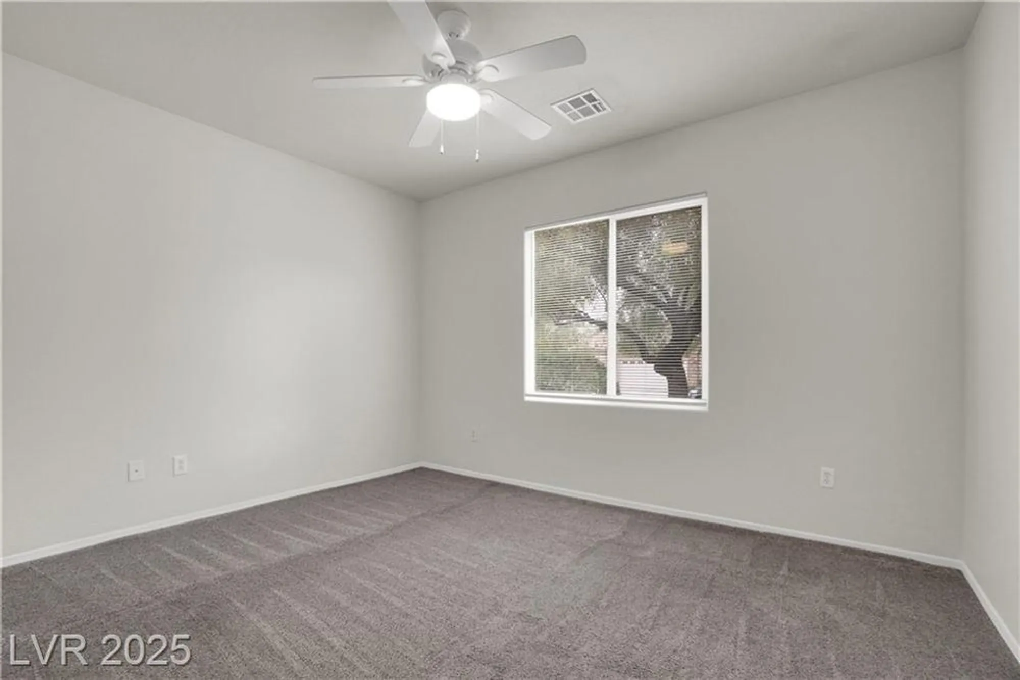 Property Slideshow image 28 of 45 | 2343 galilean moon st, Henderson, NV, 89044