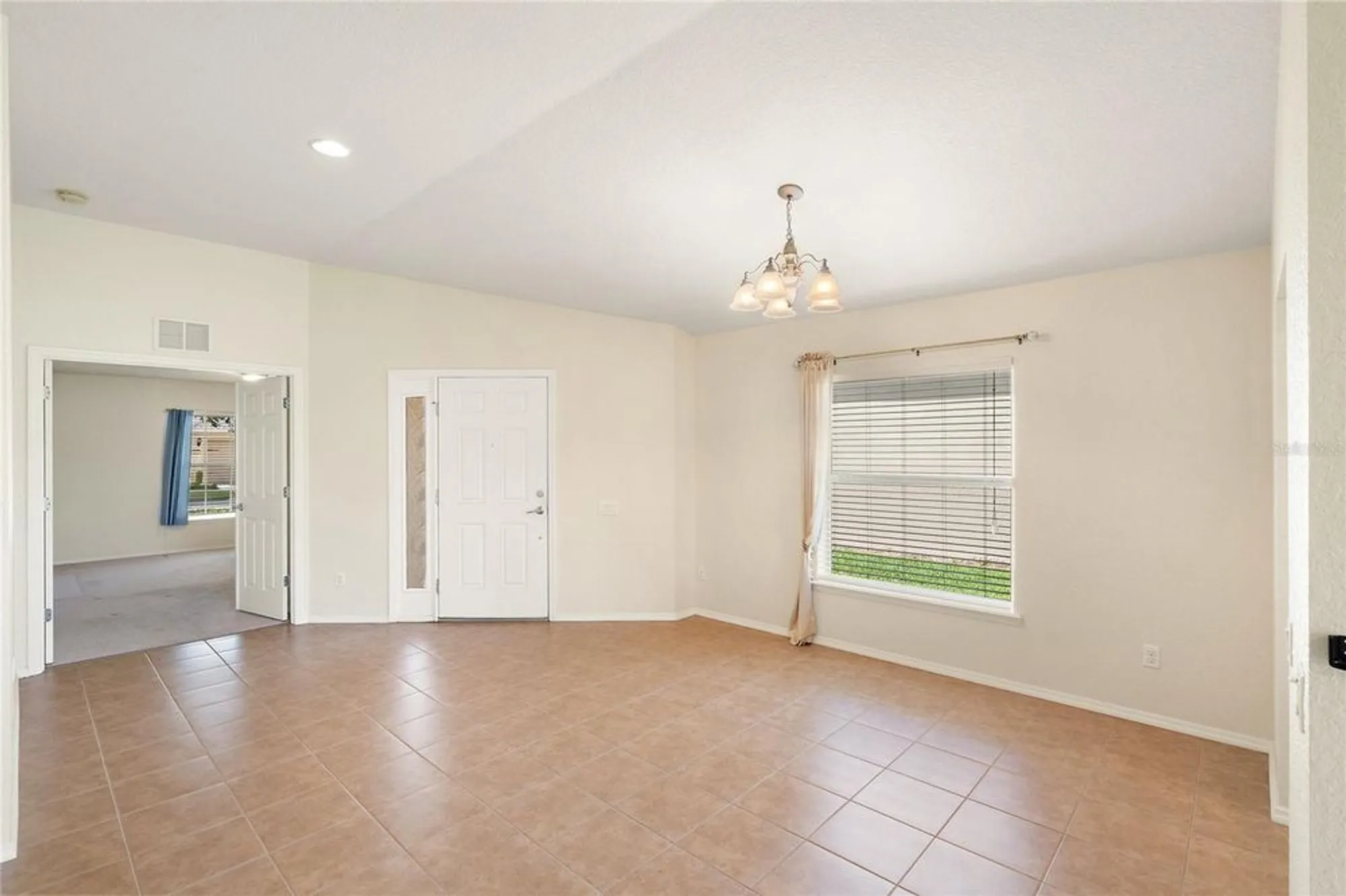 Property Slideshow image 14 of 45 | 418 del sol ave, Davenport, FL, 33837