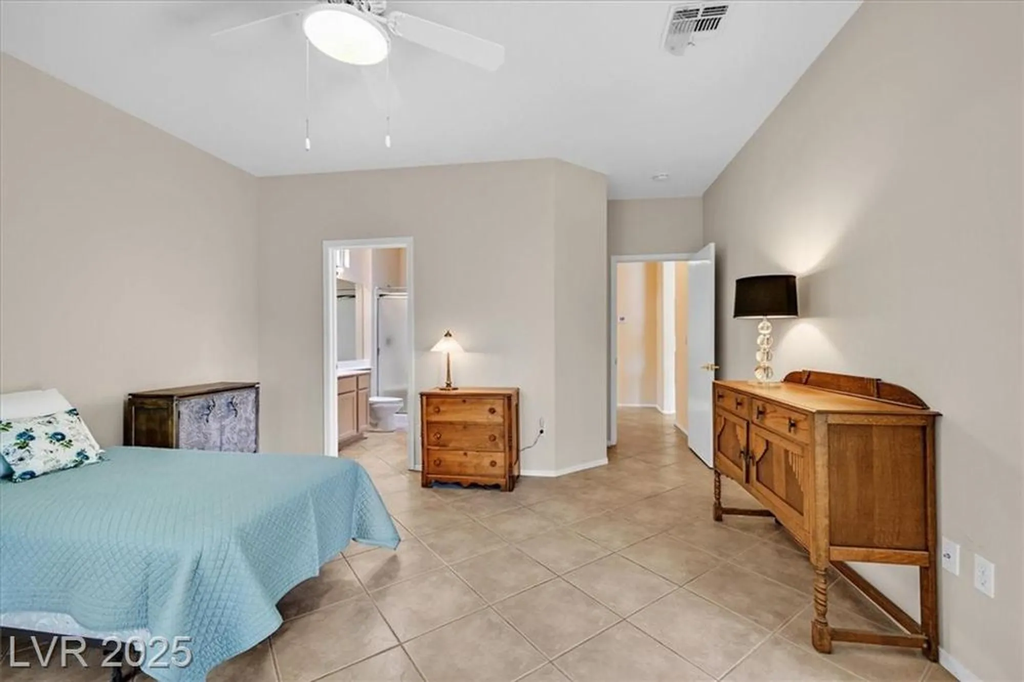 Property Slideshow image 17 of 40 | 2191 indigo creek ave, Henderson, NV, 89012
