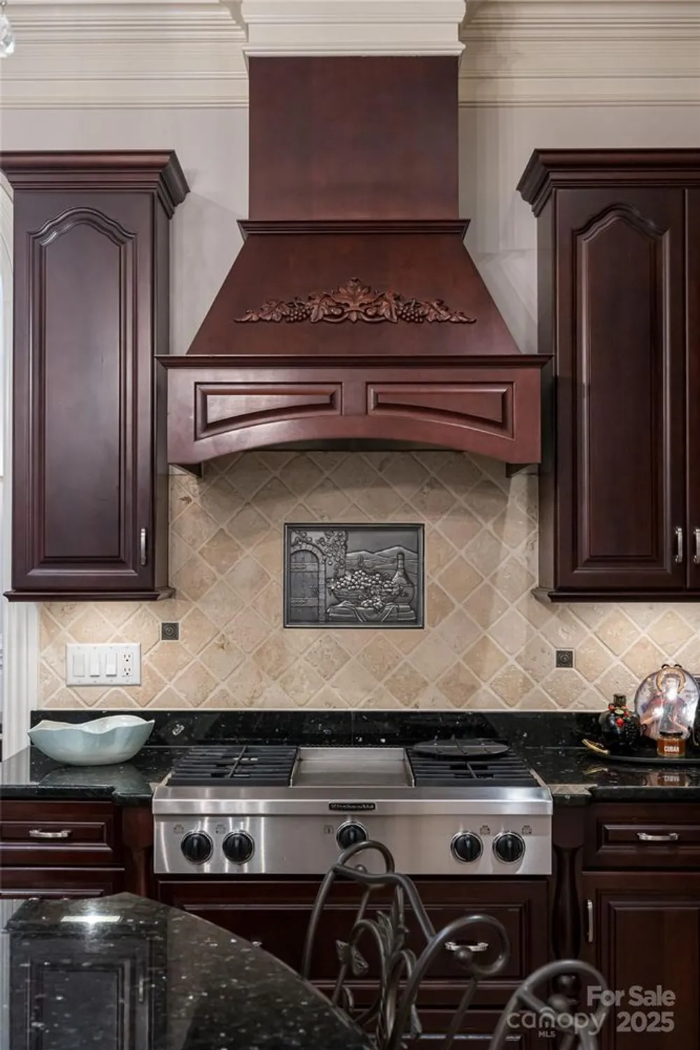 Property Slideshow image 16 of 48 | 1006 coves pheasant ct, Biltmore Lake, NC, 28715