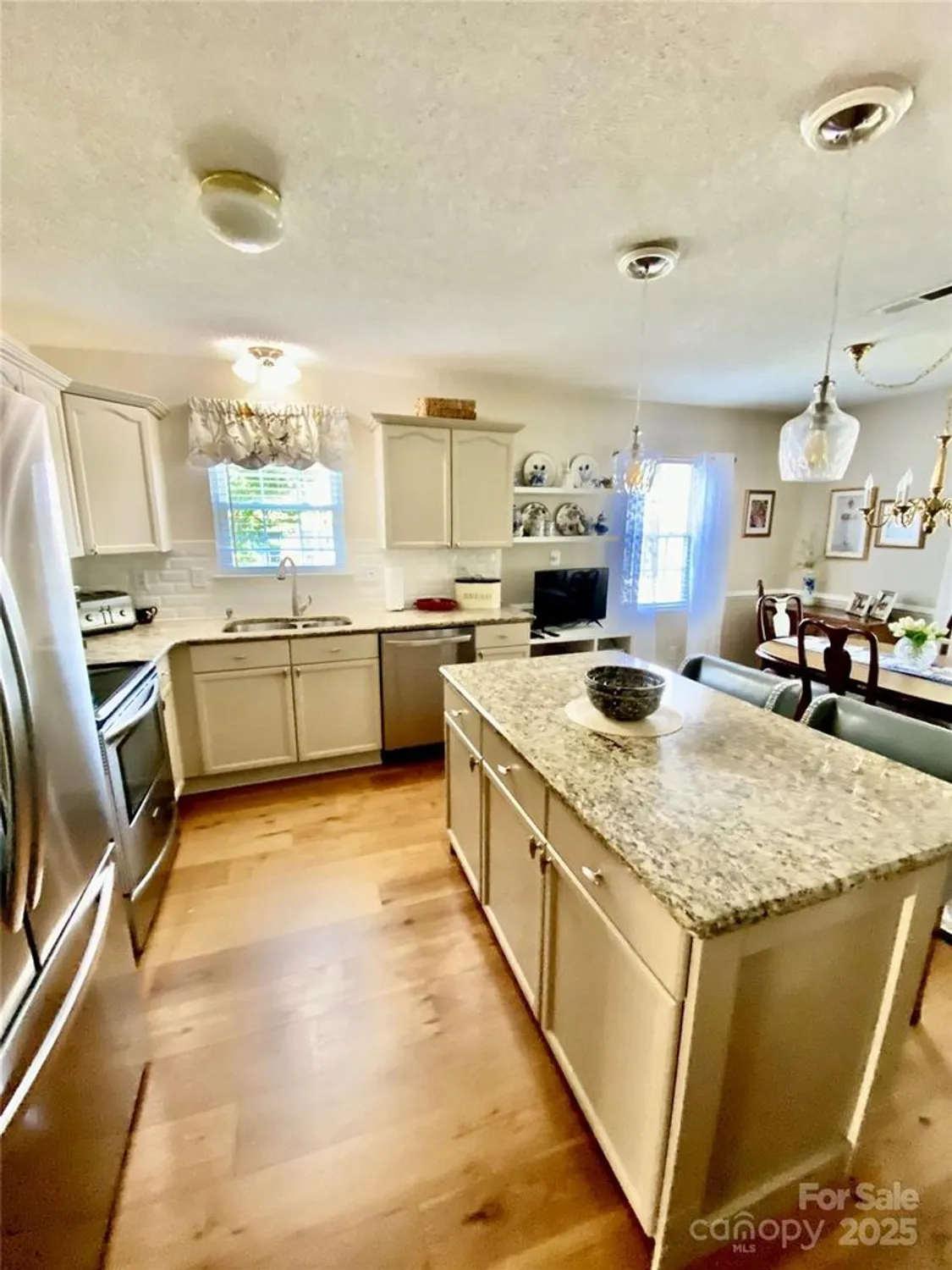 Property Slideshow image 18 of 43 | 101 keswick ln, Mooresville, NC, 28117