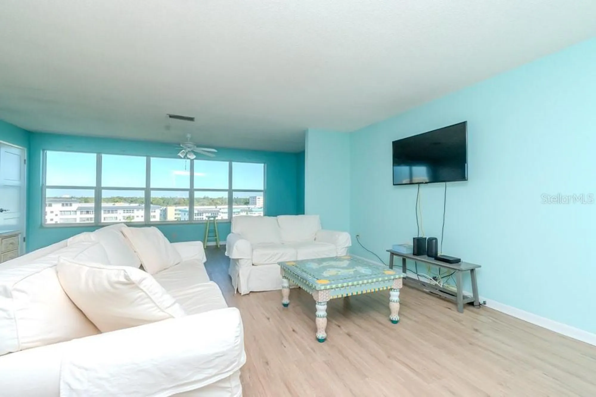 Property Slideshow image 14 of 51 | 6025 shore blvd 611, Gulfport, FL, 33707