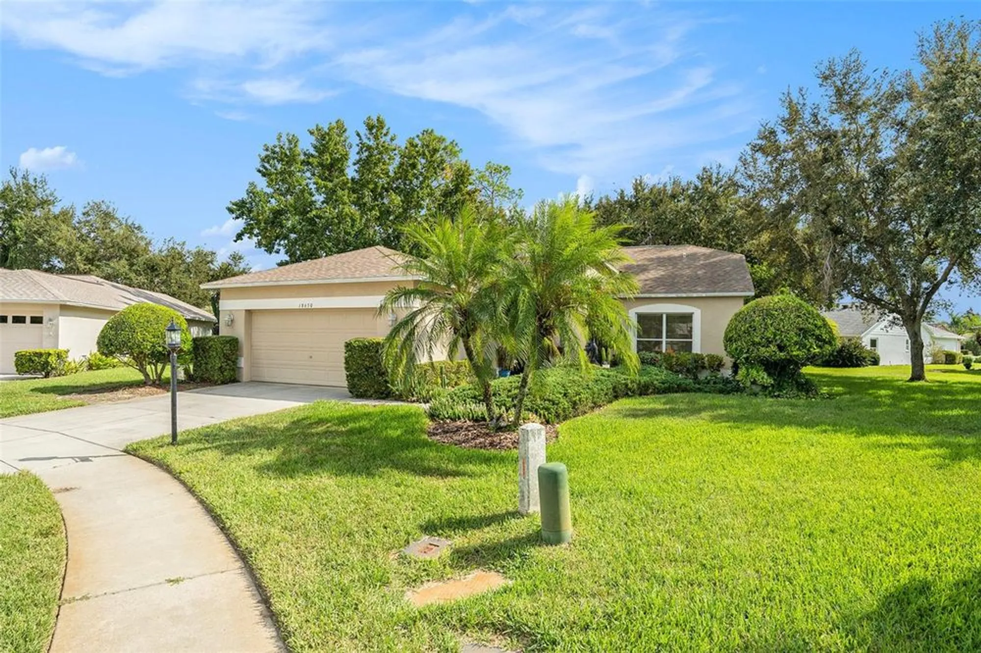 Property Slideshow image 3 of 30 | 18630 bellevista ct, Hudson, FL, 34667