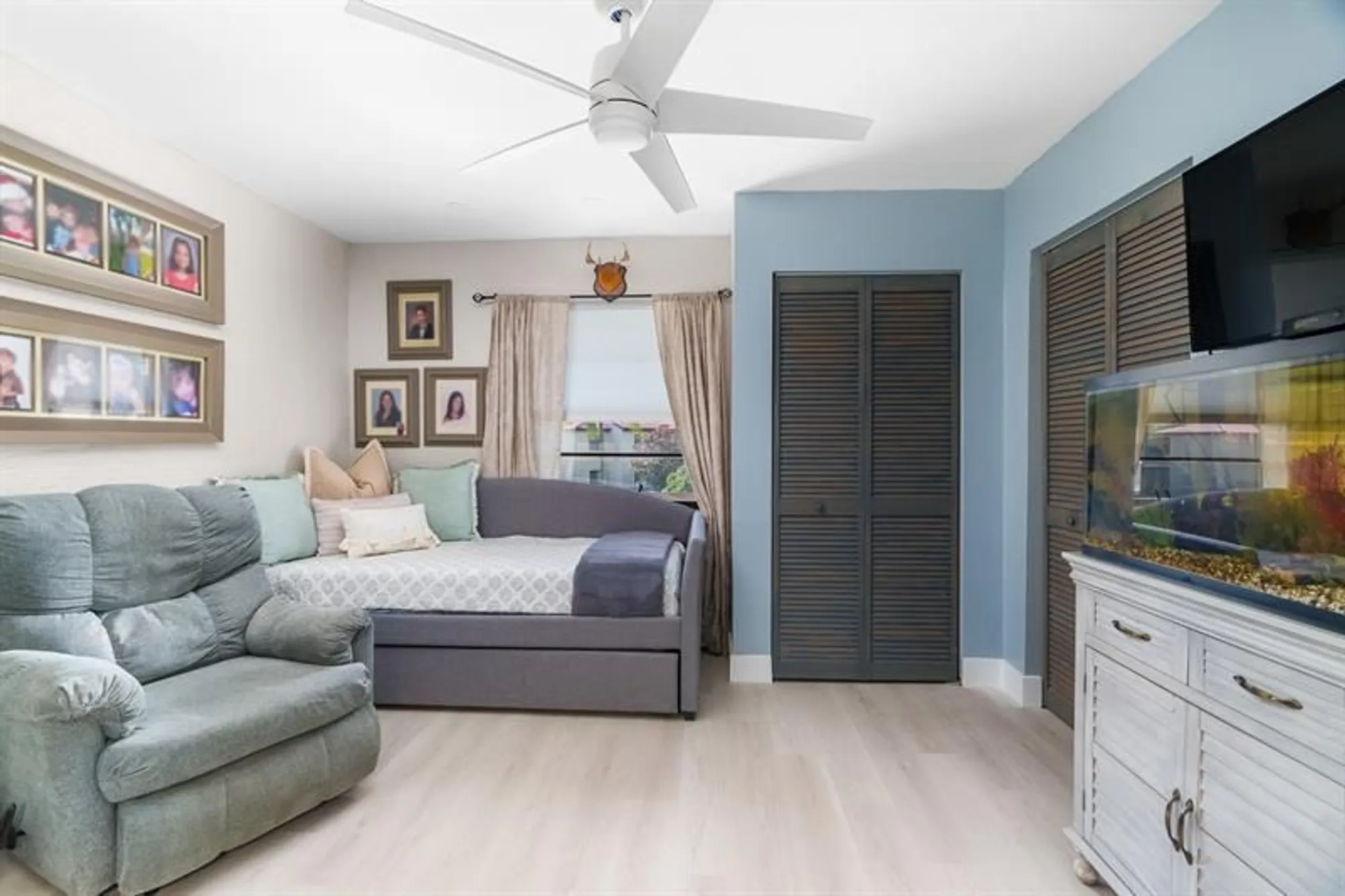 Property Slideshow image 29 of 42 | 21215 lago cir f, Boca Raton, FL, 33433