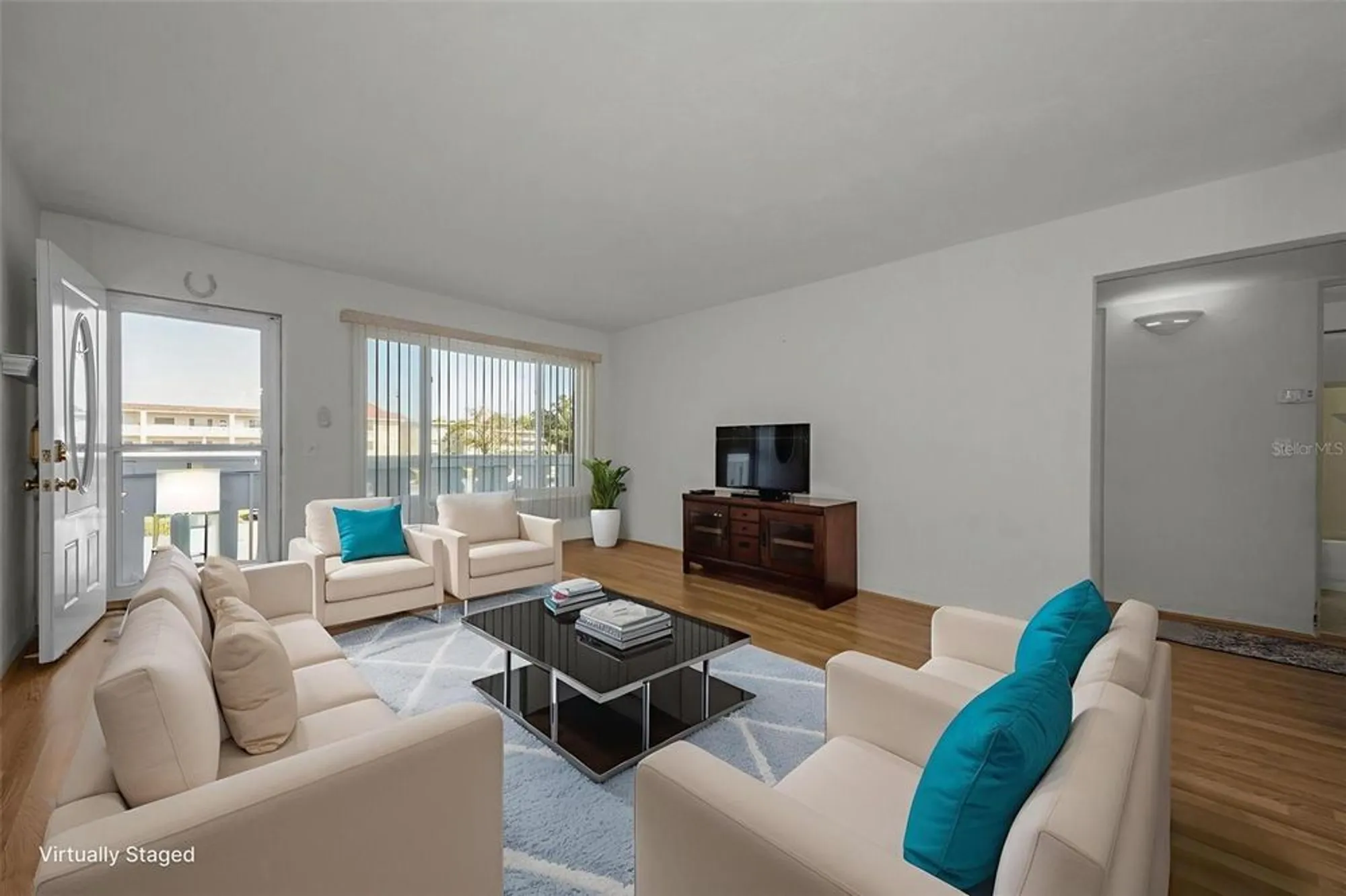 Property Slideshow image 6 of 98 | 2453 brazilia dr 47, Clearwater, FL, 33763