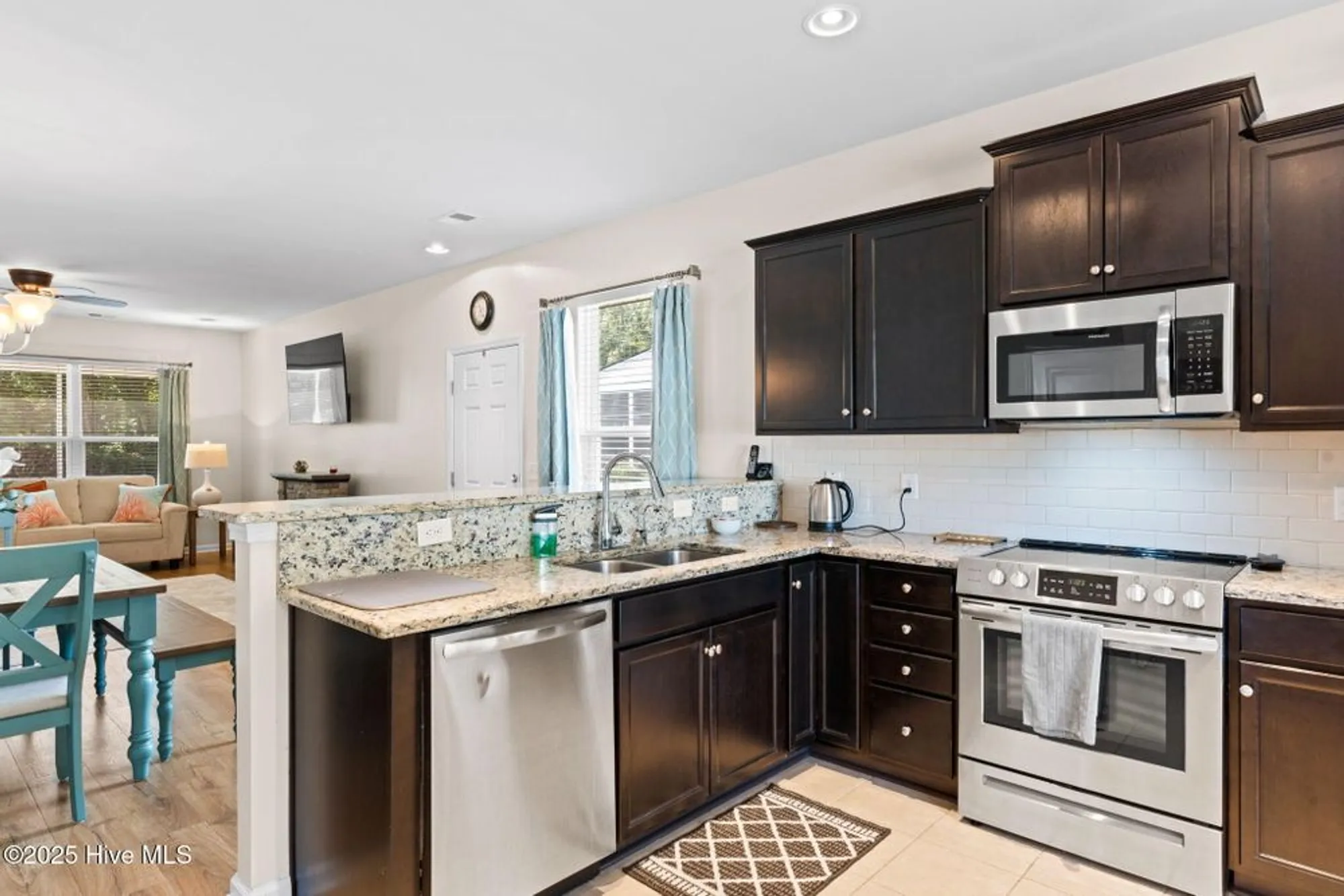 Property Slideshow image 20 of 68 | 152 freeboard ln # 806, Carolina Shores, NC, 28467