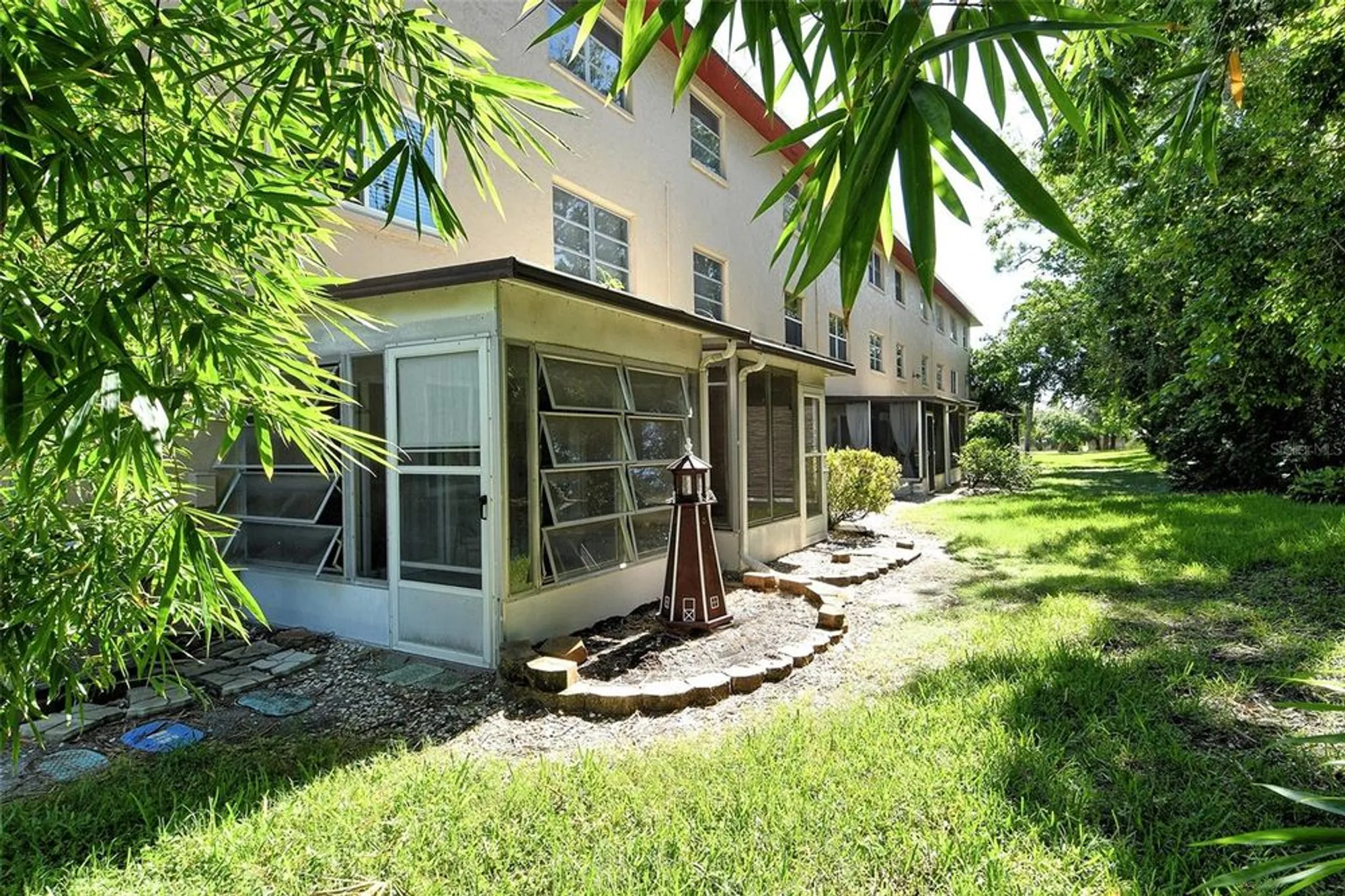 Property Slideshow image 36 of 64 | 4130 heron way # b-115, Bradenton, FL, 34205