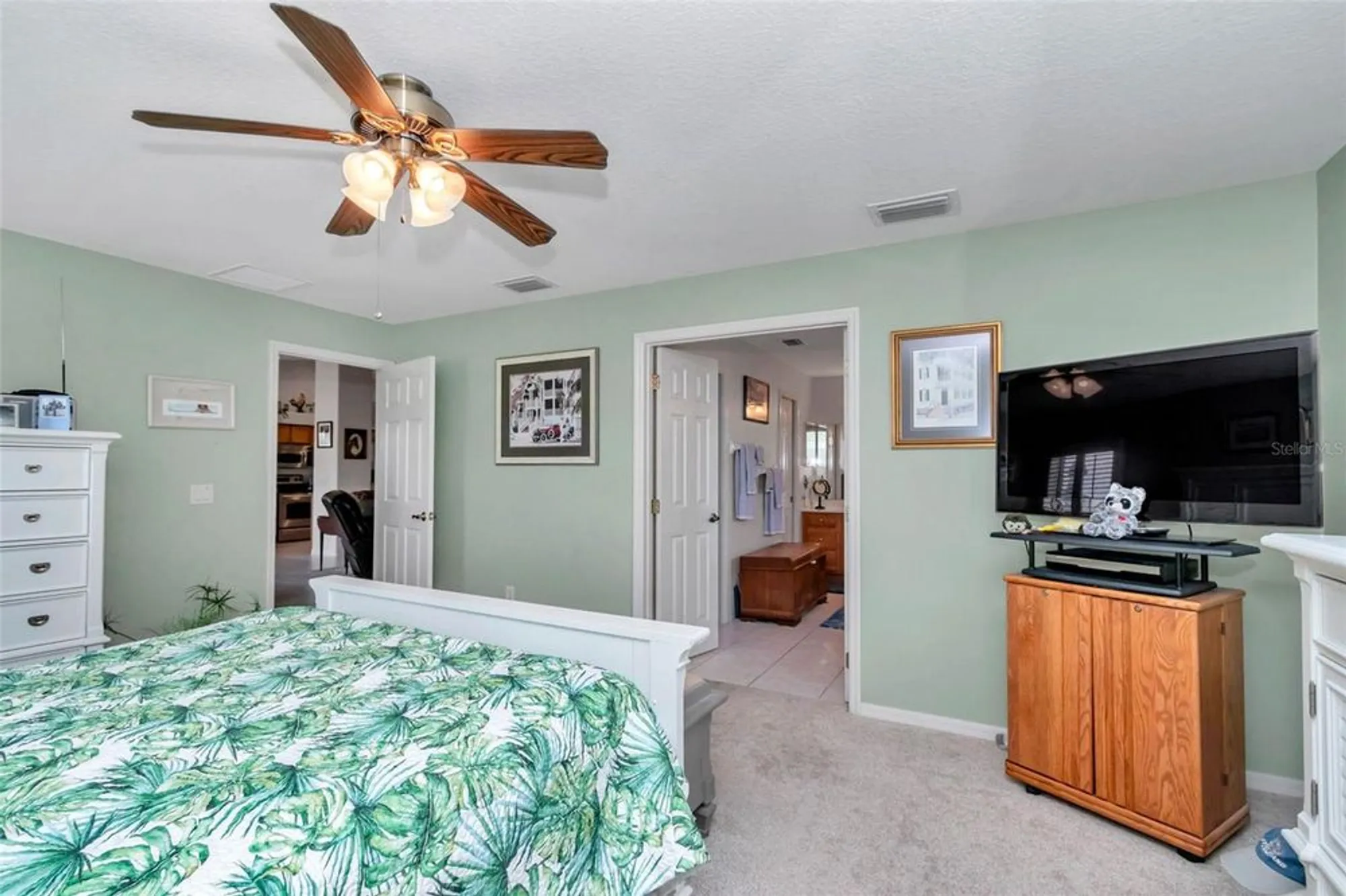 Property Slideshow image 25 of 72 | 15541 sw 11th terrace rd, Ocala, FL, 34473