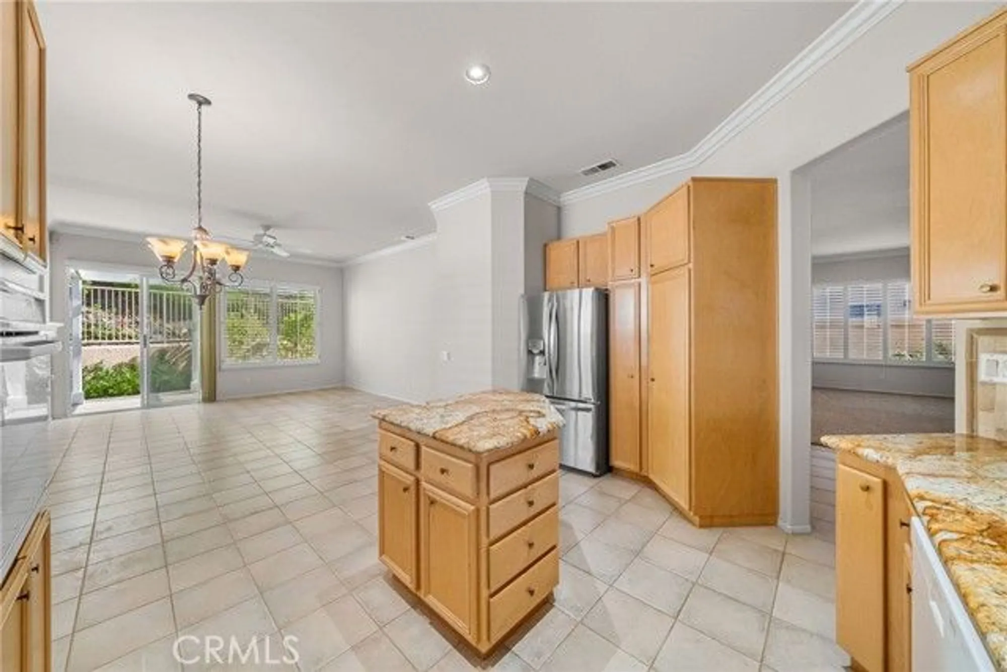 Property Slideshow image 18 of 62 | 21564 marana, Mission Viejo, CA, 92692