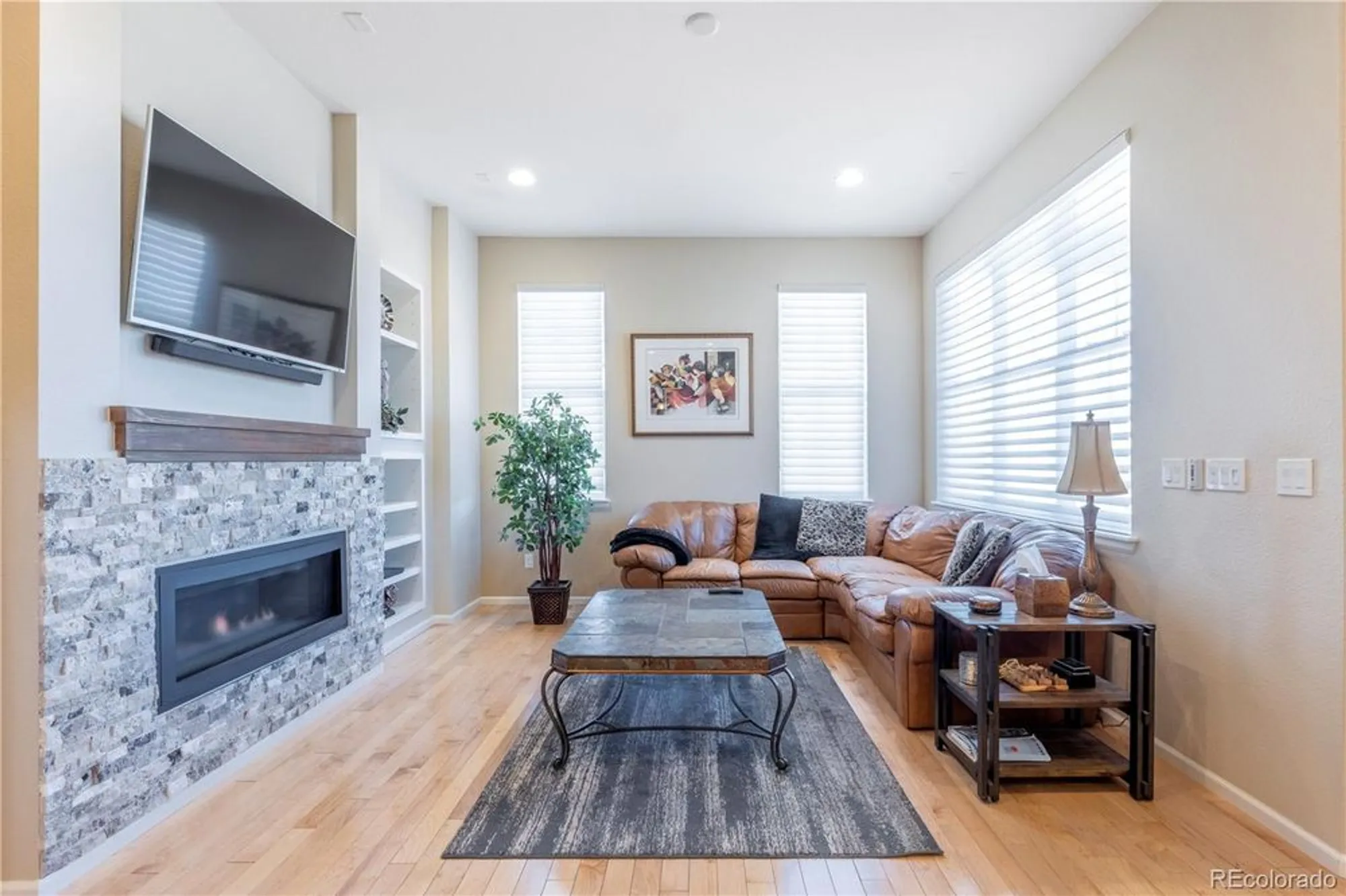 Property Slideshow image 7 of 40 | 3695 new haven cir, Castle Rock, CO, 80109