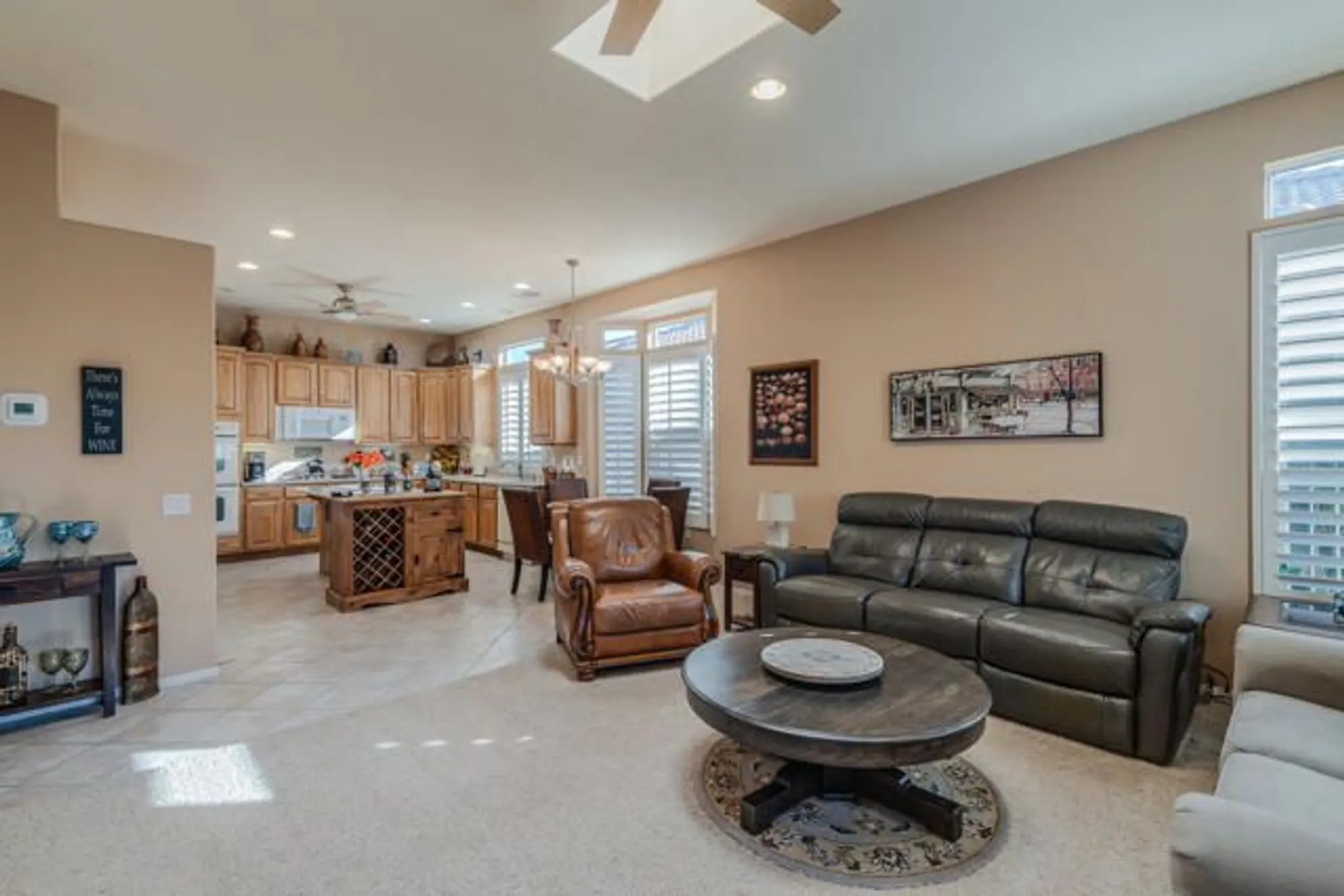 Property Slideshow image 28 of 38 | 80571 hoylake dr, Indio, CA, 92201