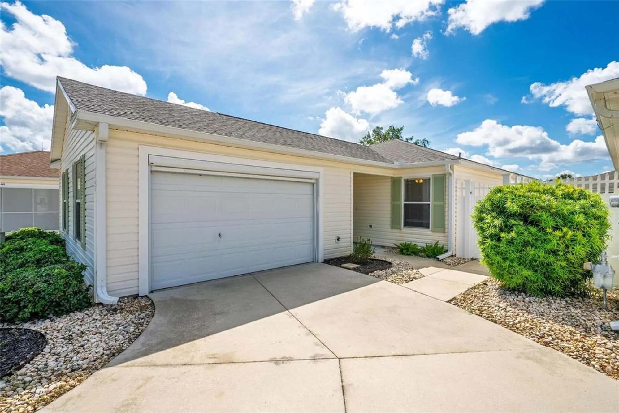 Property Slideshow image 6 of 57 | 2446 kenmore ln, The Villages, FL, 32162