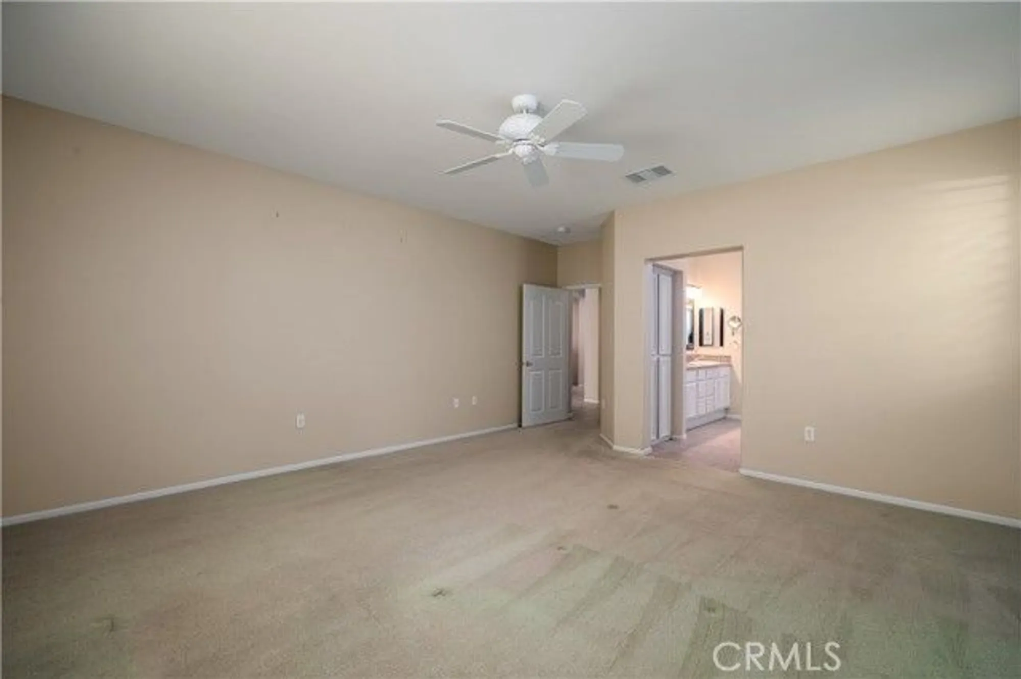 Property Slideshow image 14 of 57 | 39483 almaden cir, Murrieta, CA, 92563